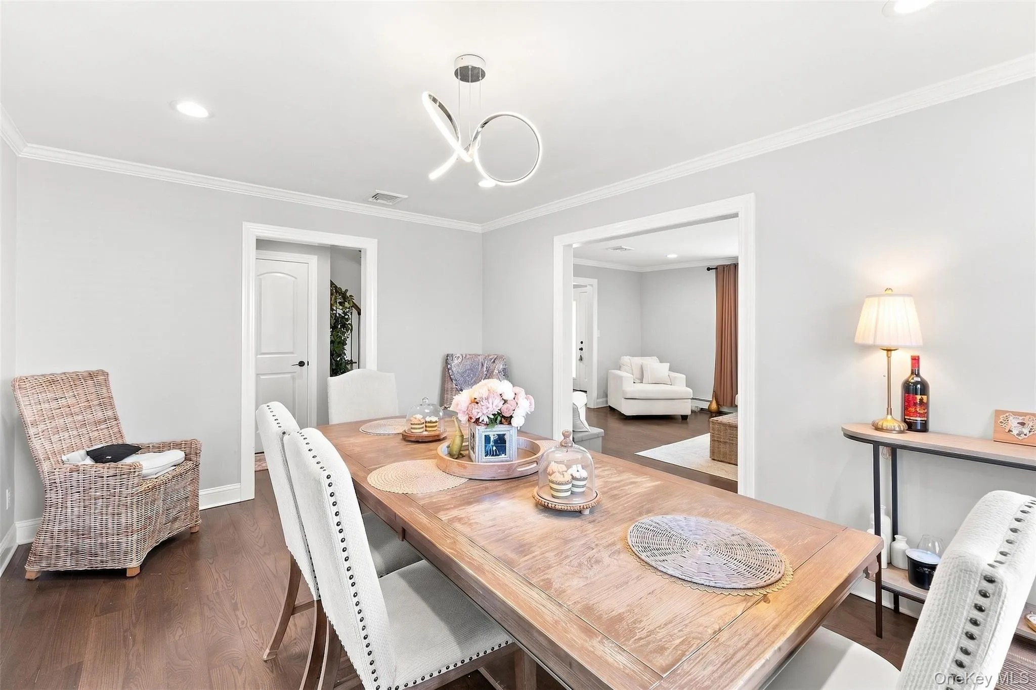 336 Grand Central Avenue, Babylon, NY, 4 Bedrooms Bedrooms, 11 Rooms Rooms,2 BathroomsBathrooms,Residential,For Rent,Grand Central,0,1028381 336 Grand Central Avenue, Babylon, NY, 4 Bedrooms Bedrooms, 11 Rooms Rooms,2 BathroomsBathrooms,Residential,For Rent,Grand Central,0,1028381