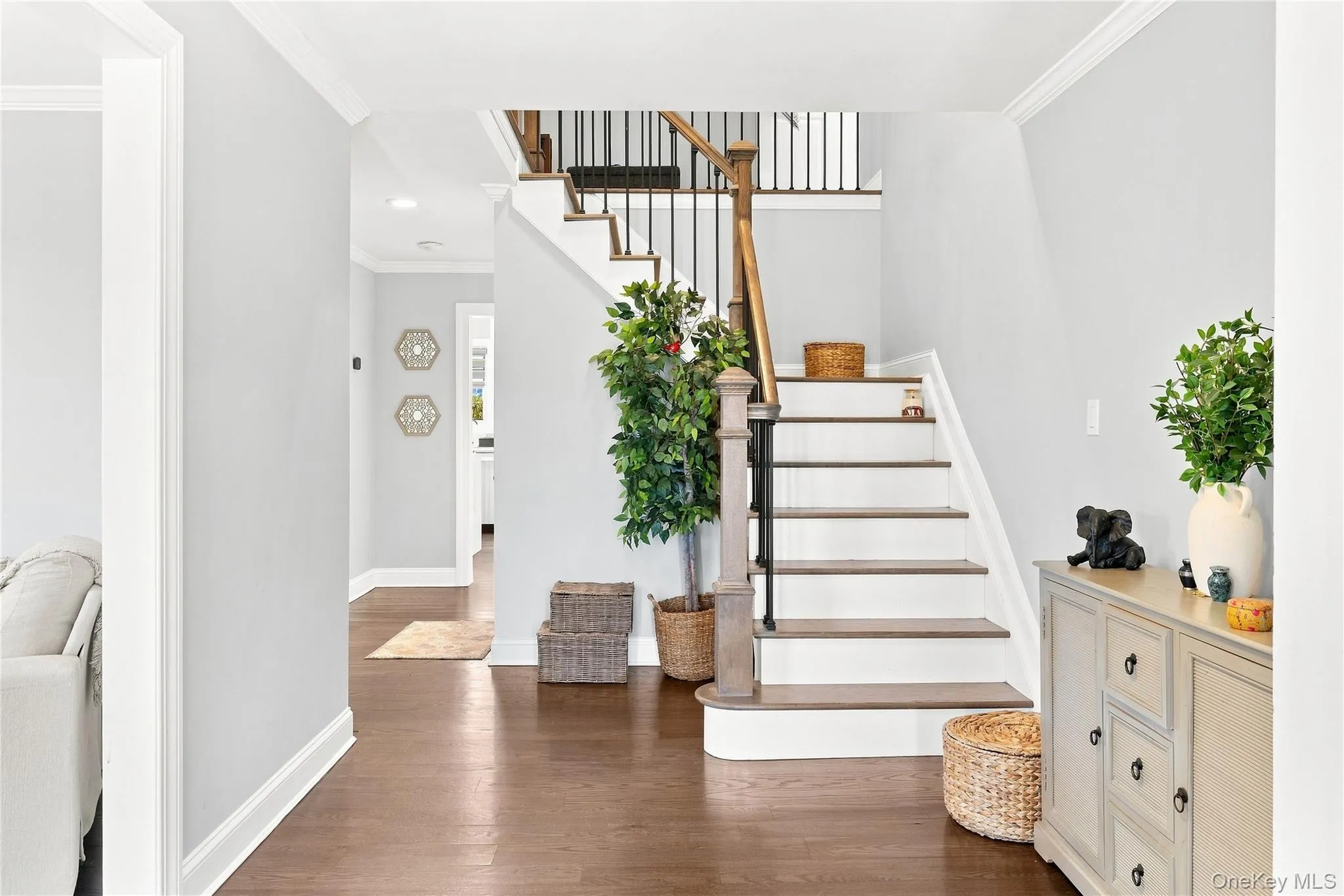 336 Grand Central Avenue, Babylon, NY, 4 Bedrooms Bedrooms, 11 Rooms Rooms,2 BathroomsBathrooms,Residential,For Rent,Grand Central,0,1028381 336 Grand Central Avenue, Babylon, NY, 4 Bedrooms Bedrooms, 11 Rooms Rooms,2 BathroomsBathrooms,Residential,For Rent,Grand Central,0,1028381