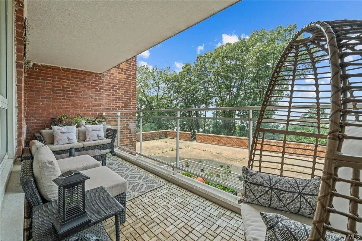 2575 Palisade Avenue, New York, NY, 1 Bedroom Bedrooms, 3 Rooms Rooms,1 BathroomBathrooms,Residential,For Rent,Palisade,0,1028382 2575 Palisade Avenue, New York, NY, 1 Bedroom Bedrooms, 3 Rooms Rooms,1 BathroomBathrooms,Residential,For Rent,Palisade,0,1028382