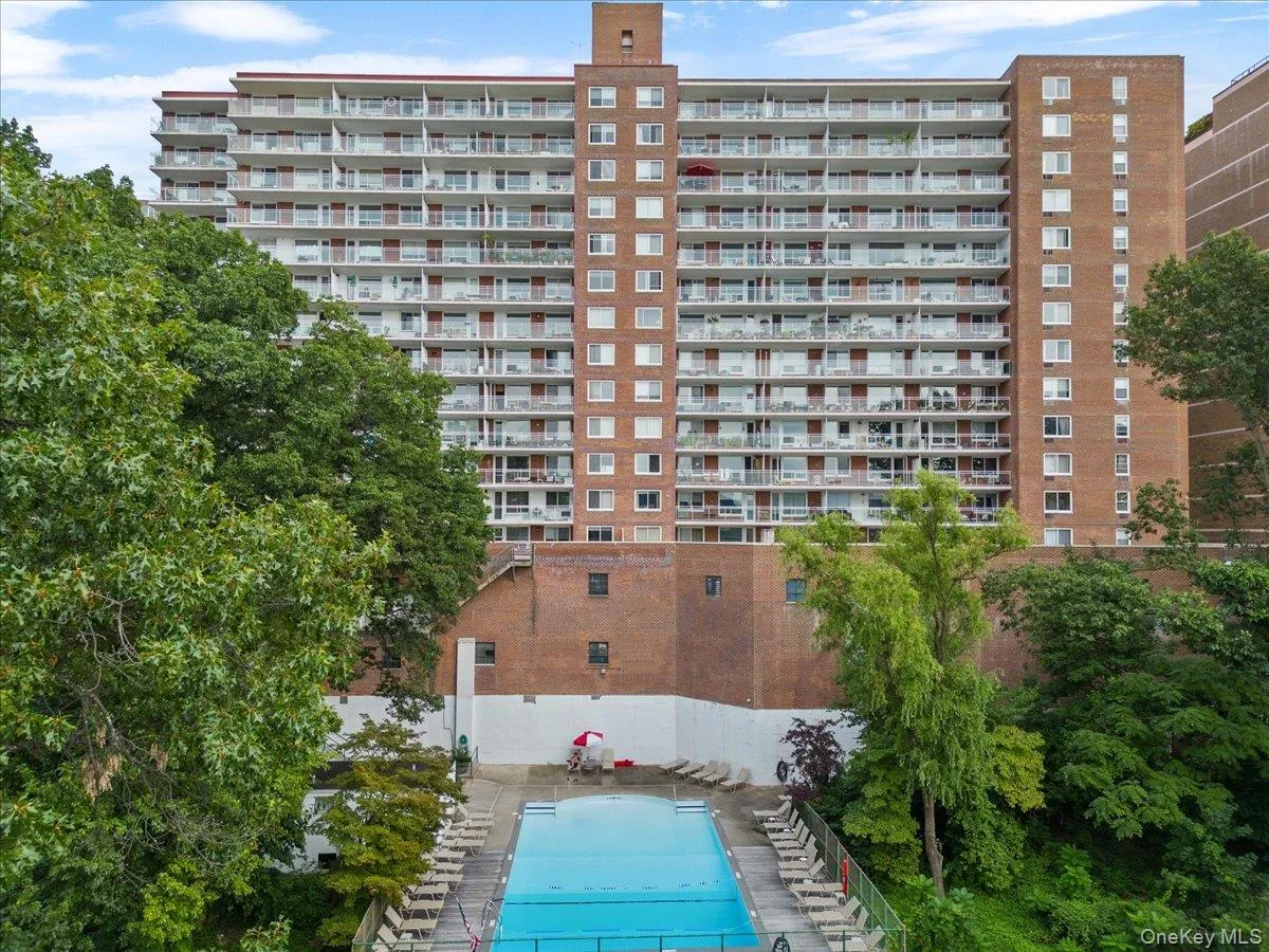 2575 Palisade Avenue, New York, NY, 1 Bedroom Bedrooms, 3 Rooms Rooms,1 BathroomBathrooms,Residential,For Rent,Palisade,0,1028382 2575 Palisade Avenue, New York, NY, 1 Bedroom Bedrooms, 3 Rooms Rooms,1 BathroomBathrooms,Residential,For Rent,Palisade,0,1028382