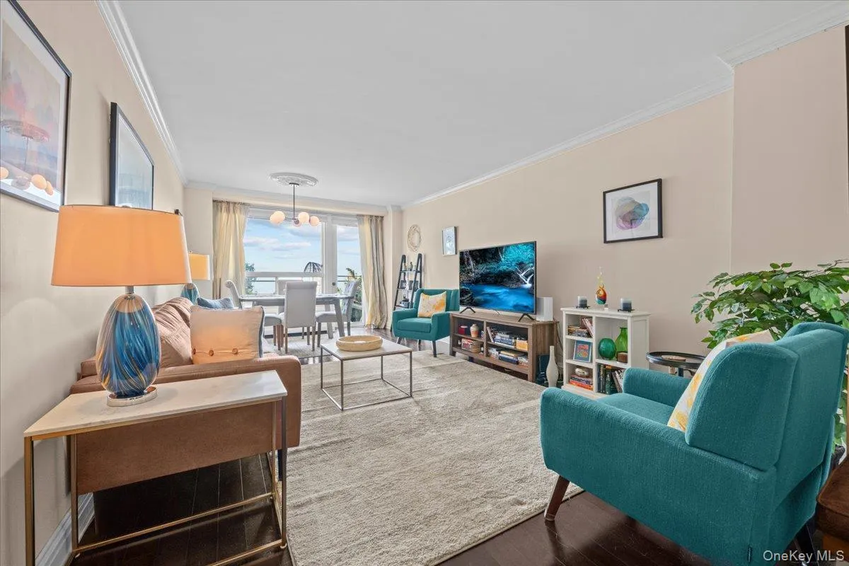 2575 Palisade Avenue, New York, NY, 1 Bedroom Bedrooms, 3 Rooms Rooms,1 BathroomBathrooms,Residential,For Rent,Palisade,0,1028382 2575 Palisade Avenue, New York, NY, 1 Bedroom Bedrooms, 3 Rooms Rooms,1 BathroomBathrooms,Residential,For Rent,Palisade,0,1028382