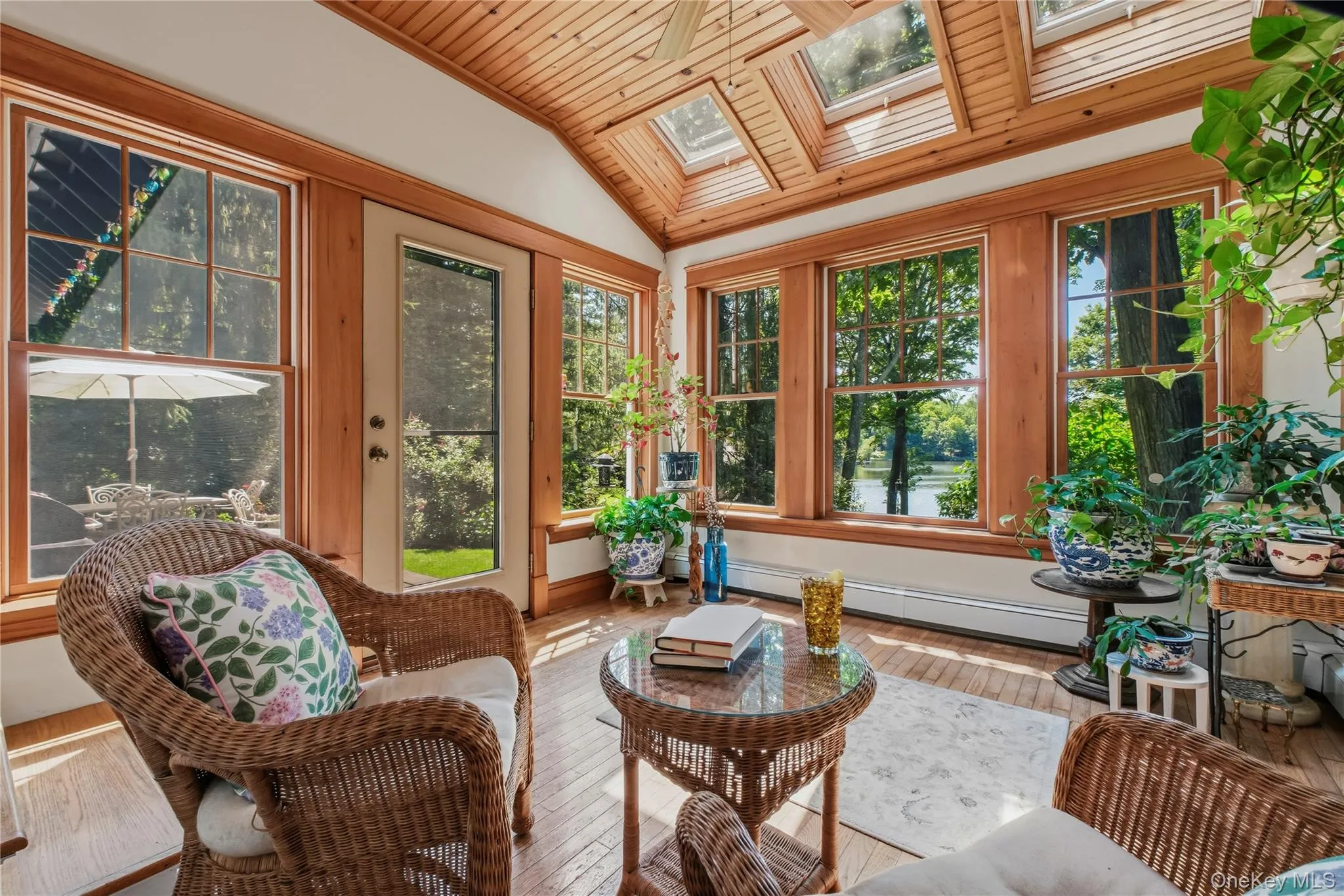 Sunroom with skylights Sunroom with skylights