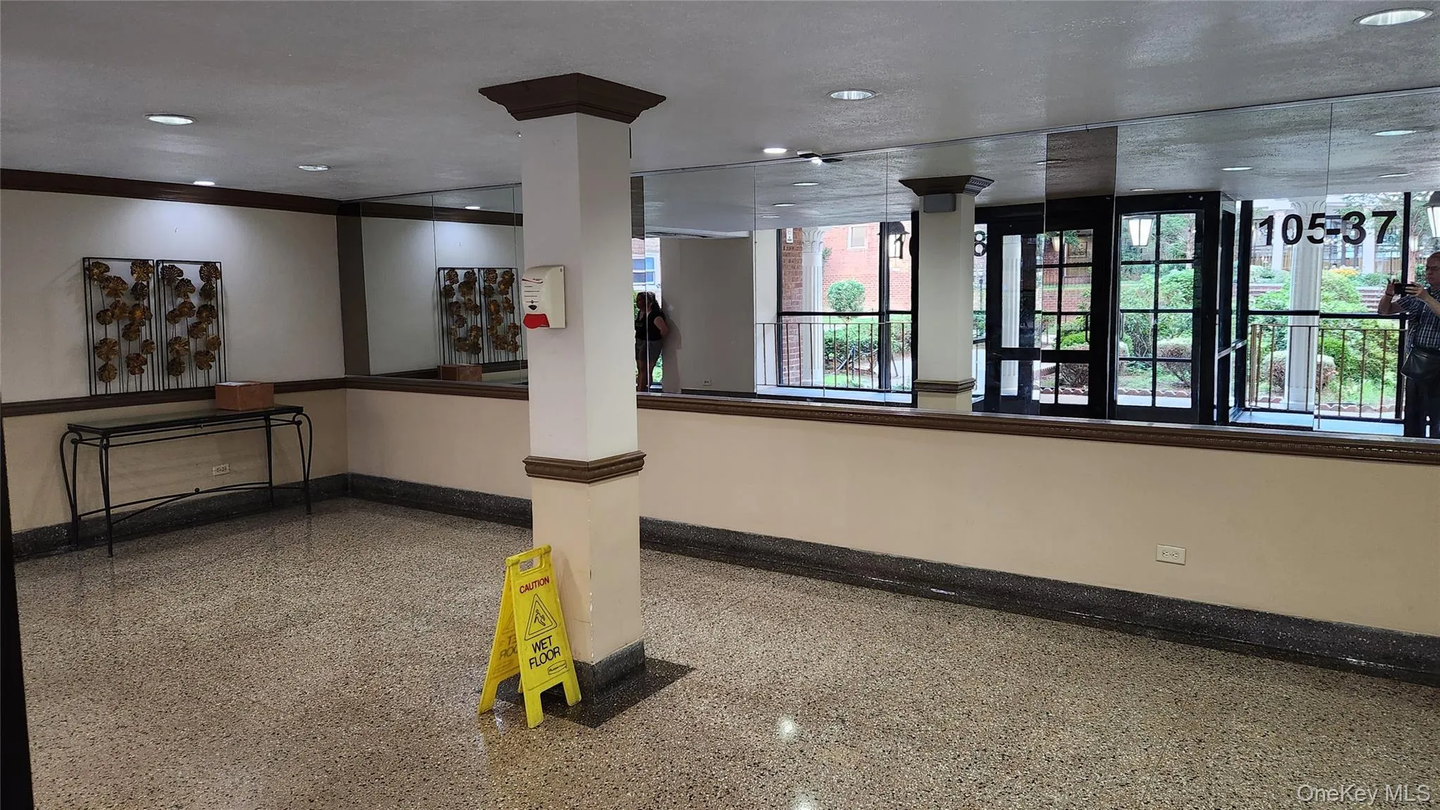 105-37 64 Avenue, New York, NY, 1 Bedroom Bedrooms, 4 Rooms Rooms,1 BathroomBathrooms,Residential,For Rent,64,0,1028386 105-37 64 Avenue, New York, NY, 1 Bedroom Bedrooms, 4 Rooms Rooms,1 BathroomBathrooms,Residential,For Rent,64,0,1028386