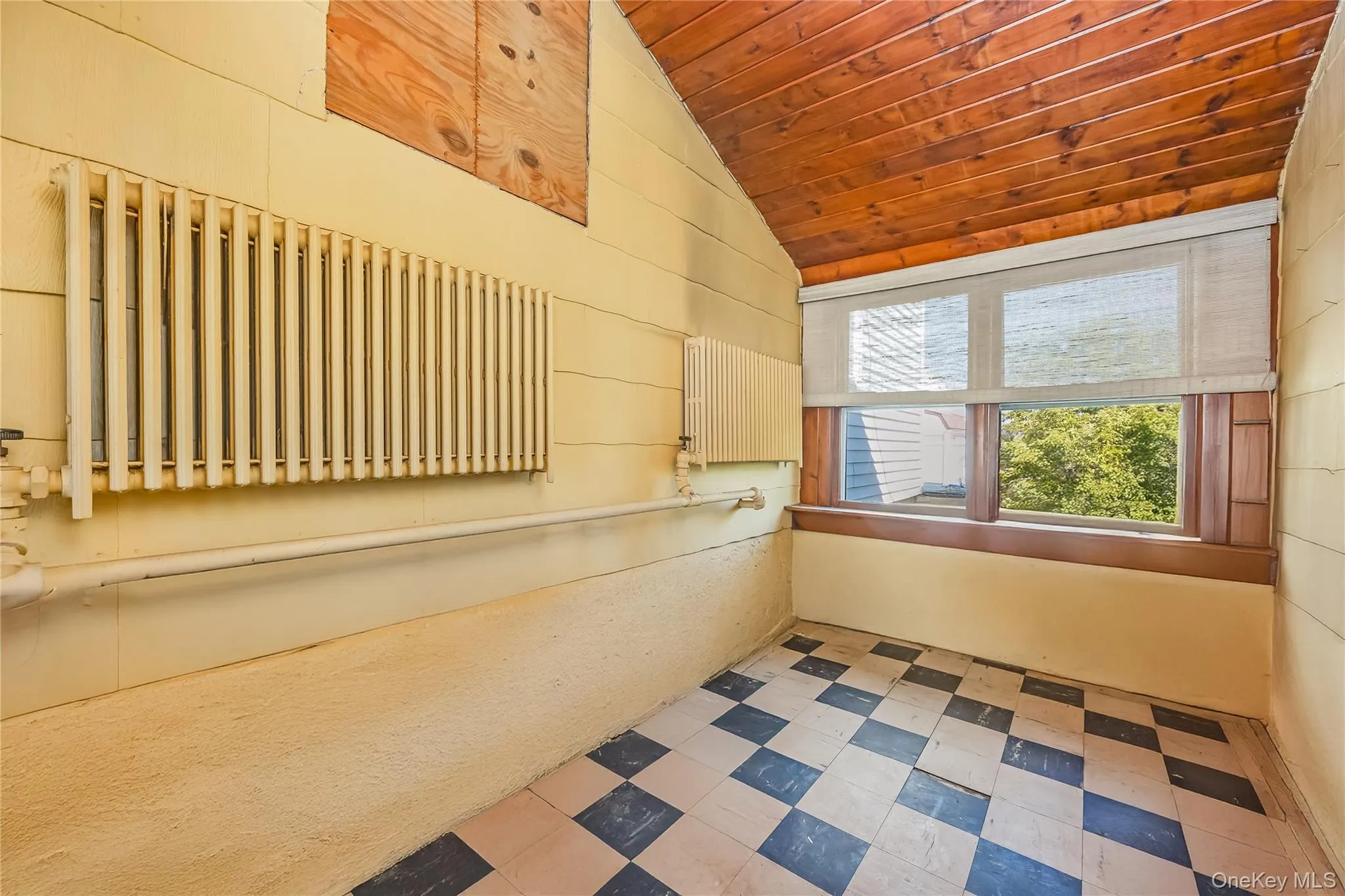 45 Birch Avenue, Babylon, NY, 4 Bedrooms Bedrooms, 8 Rooms Rooms,2 BathroomsBathrooms,Residential,For Rent,Birch,0,1028388 45 Birch Avenue, Babylon, NY, 4 Bedrooms Bedrooms, 8 Rooms Rooms,2 BathroomsBathrooms,Residential,For Rent,Birch,0,1028388