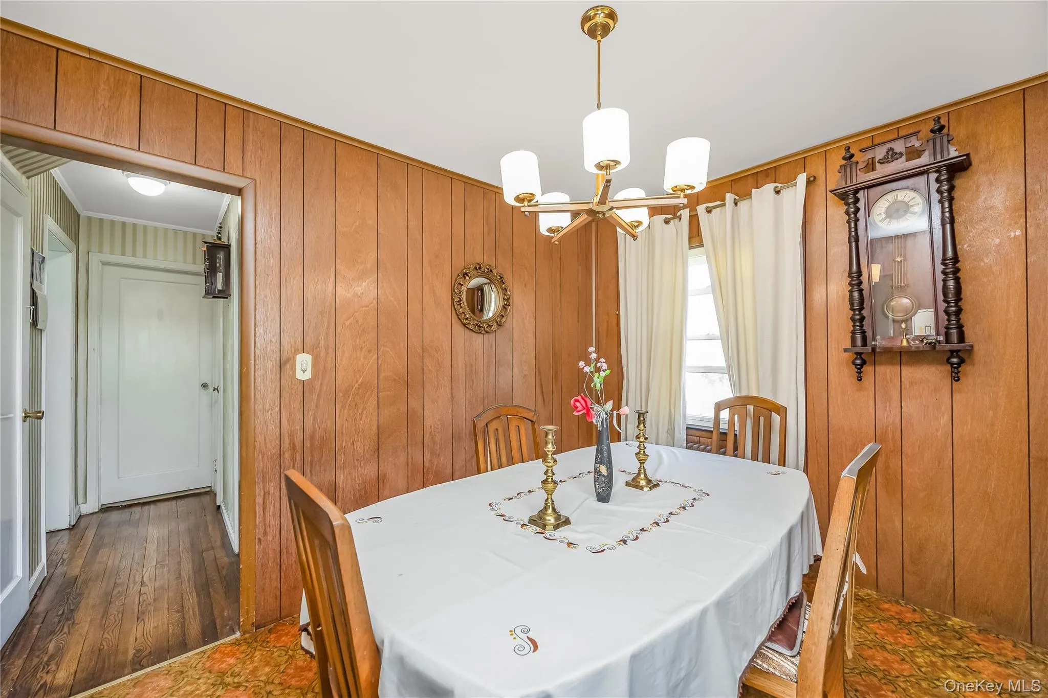 45 Birch Avenue, Babylon, NY, 4 Bedrooms Bedrooms, 8 Rooms Rooms,2 BathroomsBathrooms,Residential,For Rent,Birch,0,1028388 45 Birch Avenue, Babylon, NY, 4 Bedrooms Bedrooms, 8 Rooms Rooms,2 BathroomsBathrooms,Residential,For Rent,Birch,0,1028388