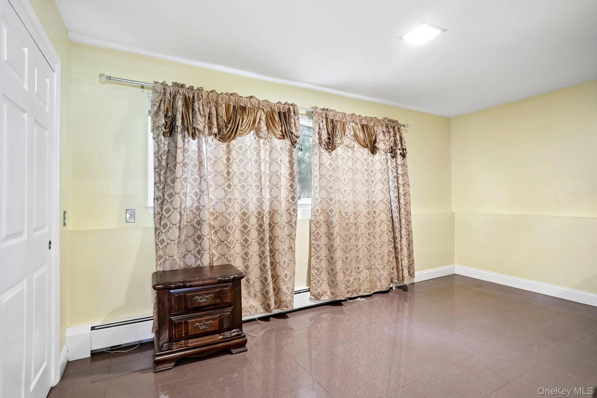 11 Harness Road, Clarkstown, NY, 4 Bedrooms Bedrooms, 8 Rooms Rooms,3 BathroomsBathrooms,Residential,For Rent,Harness,0,1028392 11 Harness Road, Clarkstown, NY, 4 Bedrooms Bedrooms, 8 Rooms Rooms,3 BathroomsBathrooms,Residential,For Rent,Harness,0,1028392
