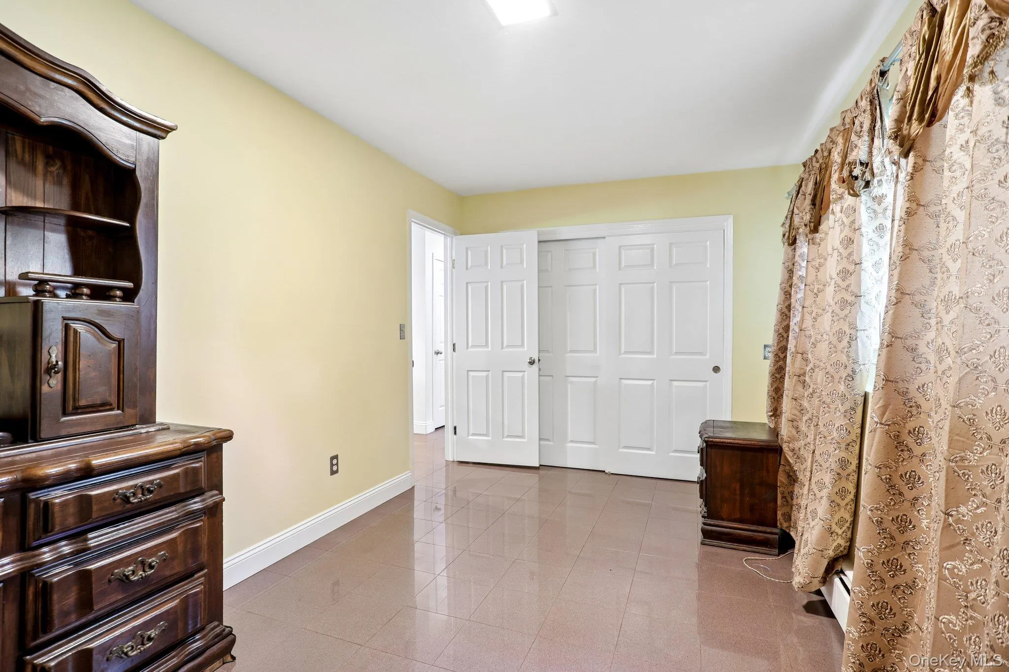 11 Harness Road, Clarkstown, NY, 4 Bedrooms Bedrooms, 8 Rooms Rooms,3 BathroomsBathrooms,Residential,For Rent,Harness,0,1028392 11 Harness Road, Clarkstown, NY, 4 Bedrooms Bedrooms, 8 Rooms Rooms,3 BathroomsBathrooms,Residential,For Rent,Harness,0,1028392