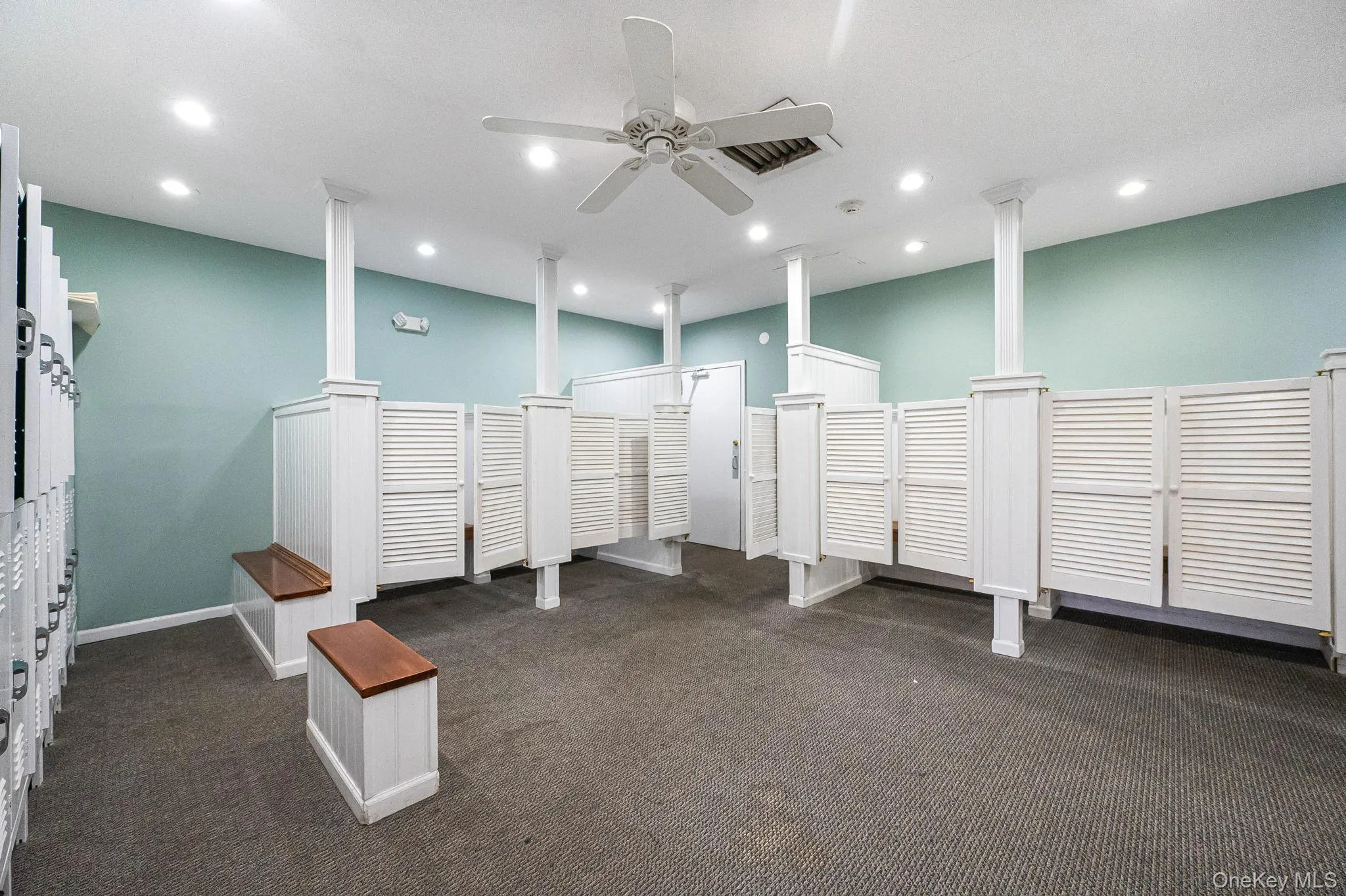 598 Blue Ridge Drive, Brookhaven, NY, 3 Bedrooms Bedrooms, 6 Rooms Rooms,1 BathroomBathrooms,Residential Lease,For Rent,Blue Ridge,0,1028400 598 Blue Ridge Drive, Brookhaven, NY, 3 Bedrooms Bedrooms, 6 Rooms Rooms,1 BathroomBathrooms,Residential Lease,For Rent,Blue Ridge,0,1028400