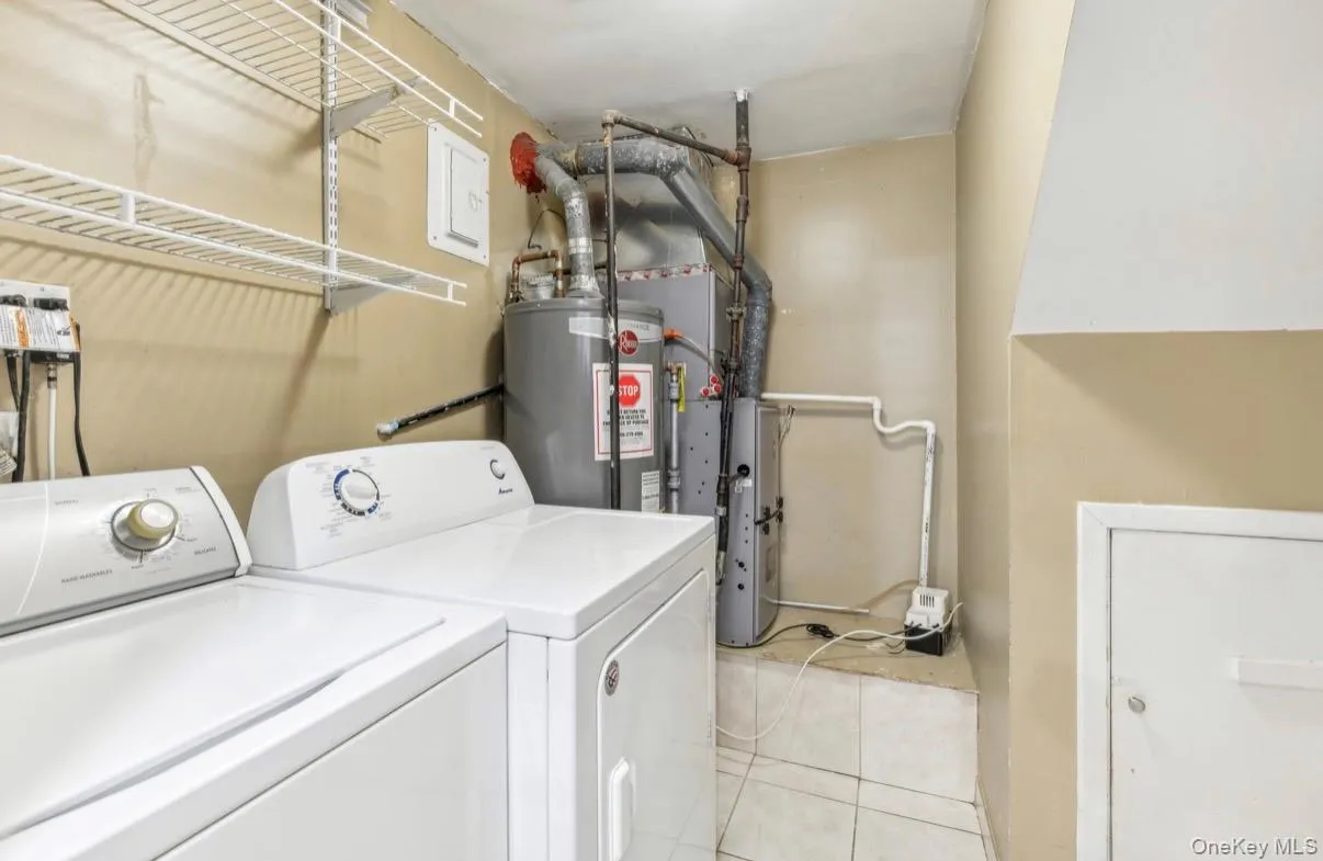 598 Blue Ridge Drive, Brookhaven, NY, 3 Bedrooms Bedrooms, 6 Rooms Rooms,1 BathroomBathrooms,Residential Lease,For Rent,Blue Ridge,0,1028400 598 Blue Ridge Drive, Brookhaven, NY, 3 Bedrooms Bedrooms, 6 Rooms Rooms,1 BathroomBathrooms,Residential Lease,For Rent,Blue Ridge,0,1028400