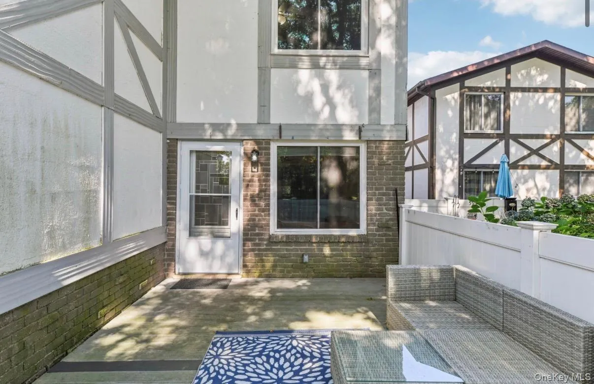 598 Blue Ridge Drive, Brookhaven, NY, 3 Bedrooms Bedrooms, 6 Rooms Rooms,1 BathroomBathrooms,Residential Lease,For Rent,Blue Ridge,0,1028400 598 Blue Ridge Drive, Brookhaven, NY, 3 Bedrooms Bedrooms, 6 Rooms Rooms,1 BathroomBathrooms,Residential Lease,For Rent,Blue Ridge,0,1028400