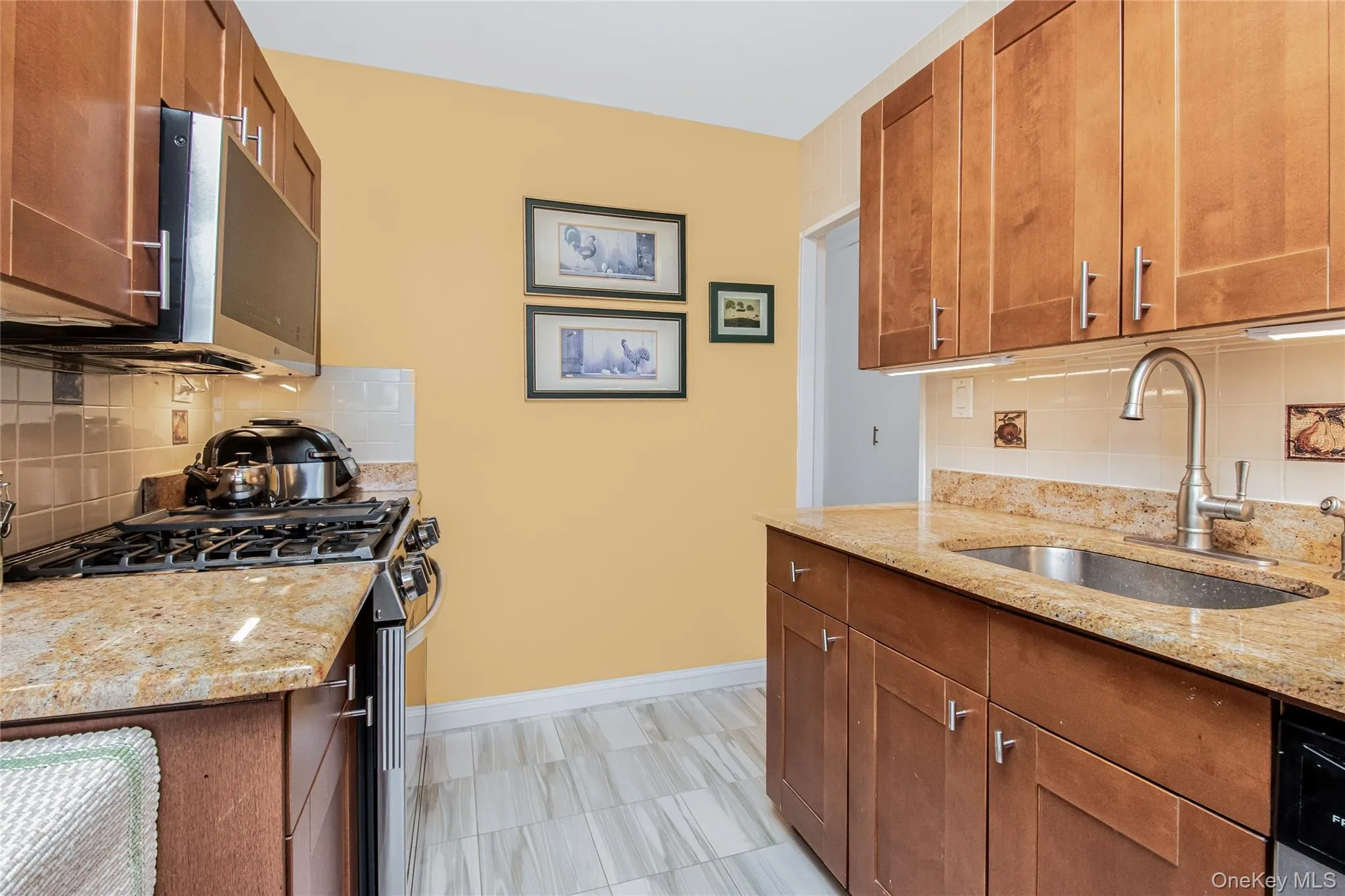 1020 Grand Concourse, New York, NY, 3 Bedrooms Bedrooms, 6 Rooms Rooms,2 BathroomsBathrooms,Residential,For Rent,Grand Concourse,0,1028402 1020 Grand Concourse, New York, NY, 3 Bedrooms Bedrooms, 6 Rooms Rooms,2 BathroomsBathrooms,Residential,For Rent,Grand Concourse,0,1028402