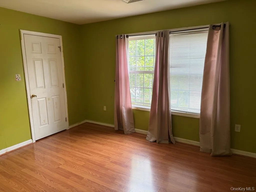 Bedroom 3 with HWF Bedroom 3 with HWF