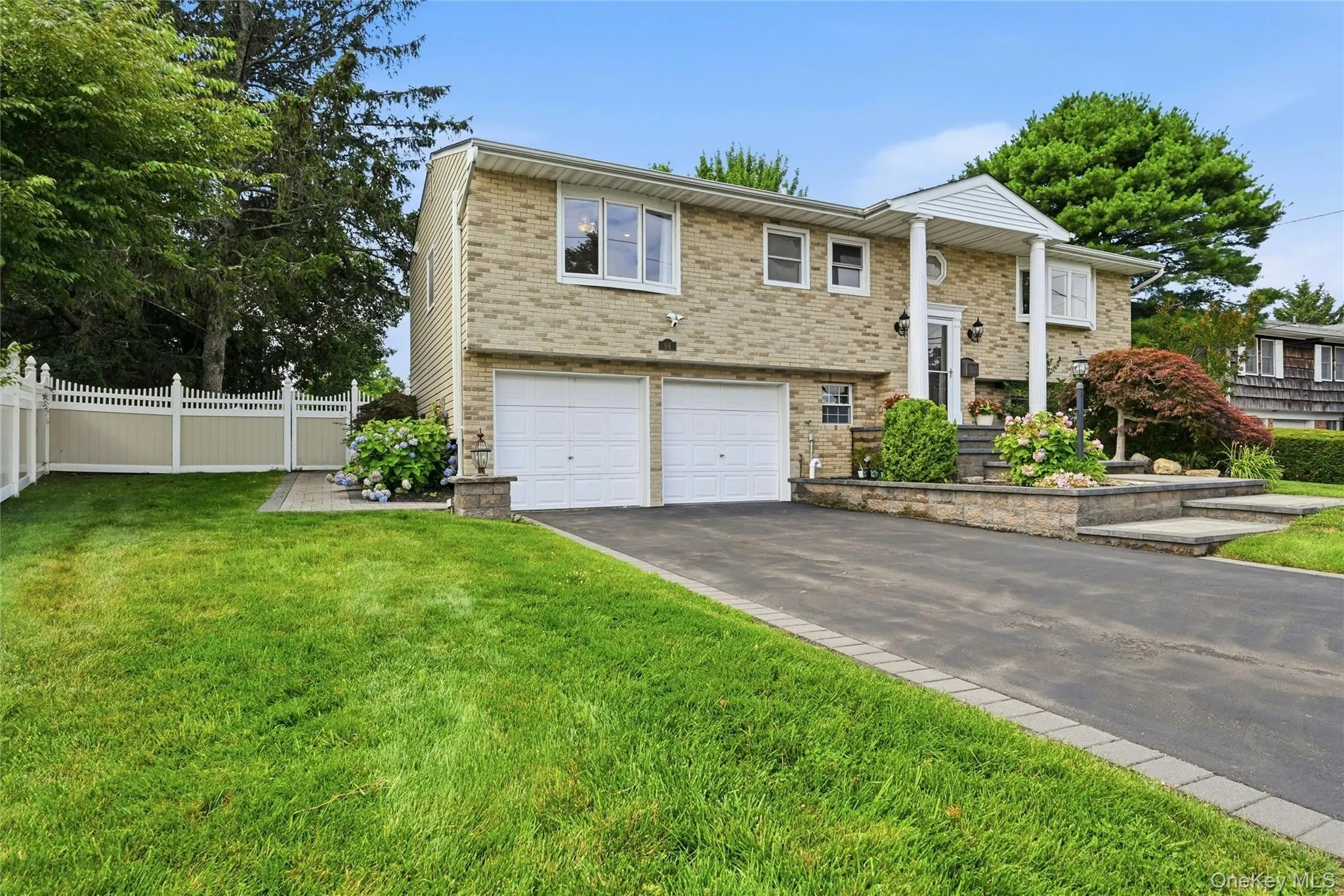 94 Ellensue Drive, Babylon, NY, 4 Bedrooms Bedrooms, 9 Rooms Rooms,2 BathroomsBathrooms,Residential,For Rent,Ellensue,0,1028407 94 Ellensue Drive, Babylon, NY, 4 Bedrooms Bedrooms, 9 Rooms Rooms,2 BathroomsBathrooms,Residential,For Rent,Ellensue,0,1028407