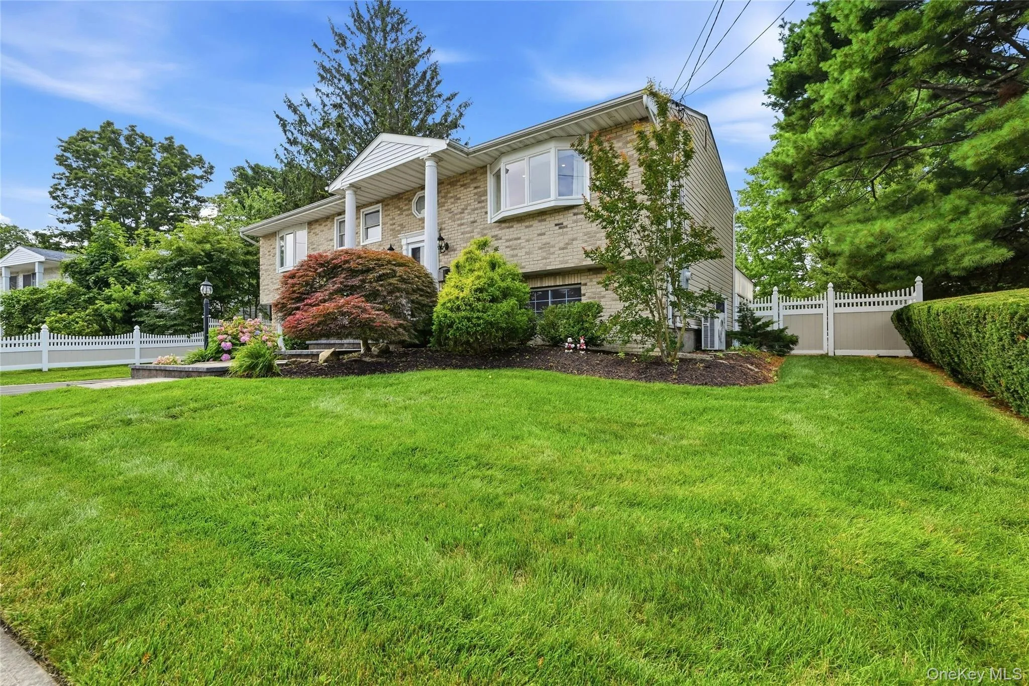 94 Ellensue Drive, Babylon, NY, 4 Bedrooms Bedrooms, 9 Rooms Rooms,2 BathroomsBathrooms,Residential,For Rent,Ellensue,0,1028407 94 Ellensue Drive, Babylon, NY, 4 Bedrooms Bedrooms, 9 Rooms Rooms,2 BathroomsBathrooms,Residential,For Rent,Ellensue,0,1028407