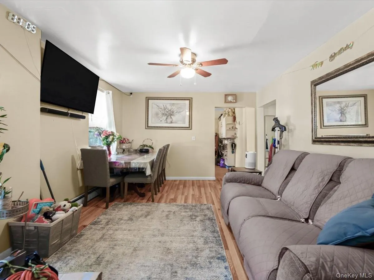 36 Russell Place, Hempstead, NY, 7 Bedrooms Bedrooms, 10 Rooms Rooms,3 BathroomsBathrooms,Residential,For Rent,Russell,0,1028410 36 Russell Place, Hempstead, NY, 7 Bedrooms Bedrooms, 10 Rooms Rooms,3 BathroomsBathrooms,Residential,For Rent,Russell,0,1028410