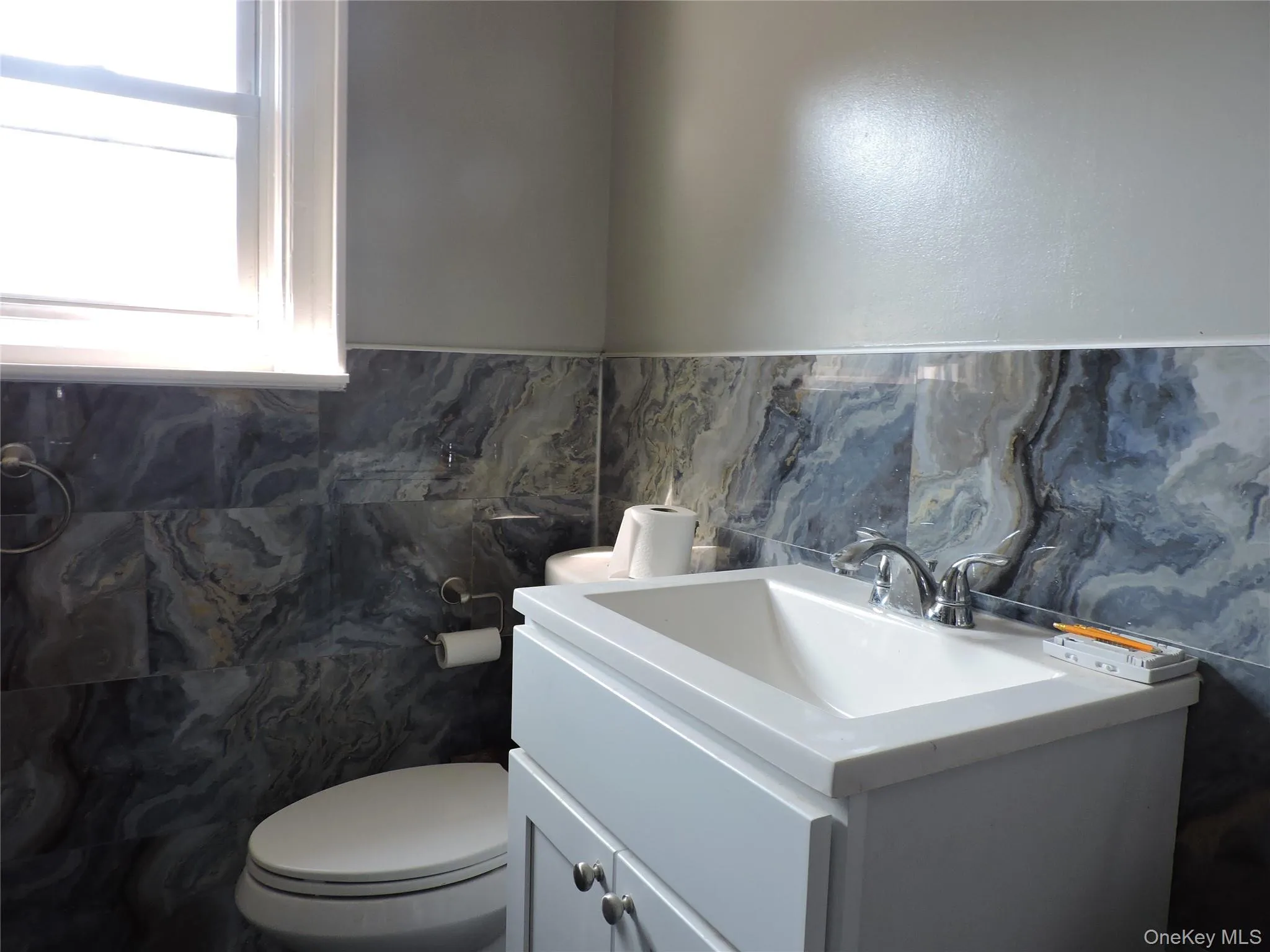 47 Hillside Avenue, Hempstead, NY, 3 Bedrooms Bedrooms, 5 Rooms Rooms,3 BathroomsBathrooms,Residential Lease,For Rent,Hillside,0,1028413 47 Hillside Avenue, Hempstead, NY, 3 Bedrooms Bedrooms, 5 Rooms Rooms,3 BathroomsBathrooms,Residential Lease,For Rent,Hillside,0,1028413