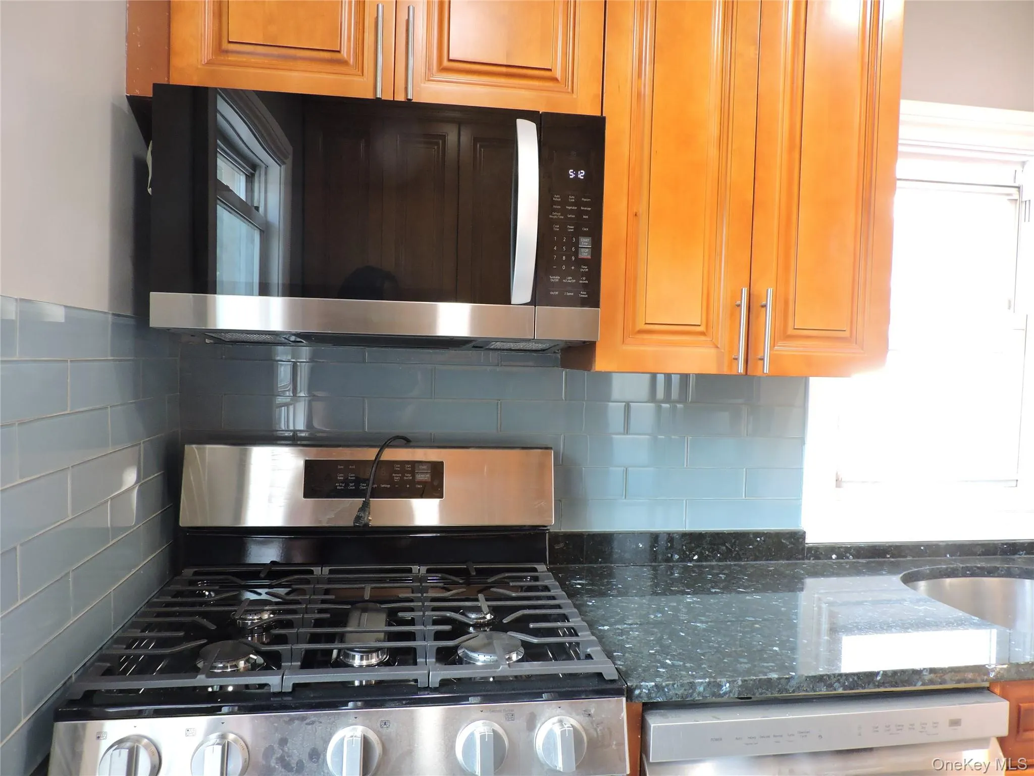 47 Hillside Avenue, Hempstead, NY, 3 Bedrooms Bedrooms, 5 Rooms Rooms,3 BathroomsBathrooms,Residential Lease,For Rent,Hillside,0,1028413 47 Hillside Avenue, Hempstead, NY, 3 Bedrooms Bedrooms, 5 Rooms Rooms,3 BathroomsBathrooms,Residential Lease,For Rent,Hillside,0,1028413