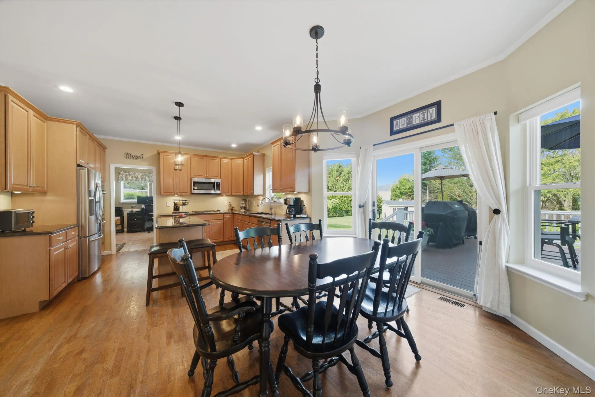 19 Sweetgum Lane, Brookhaven, NY, 4 Bedrooms Bedrooms, 12 Rooms Rooms,3 BathroomsBathrooms,Residential,For Rent,Sweetgum,0,1028416 19 Sweetgum Lane, Brookhaven, NY, 4 Bedrooms Bedrooms, 12 Rooms Rooms,3 BathroomsBathrooms,Residential,For Rent,Sweetgum,0,1028416