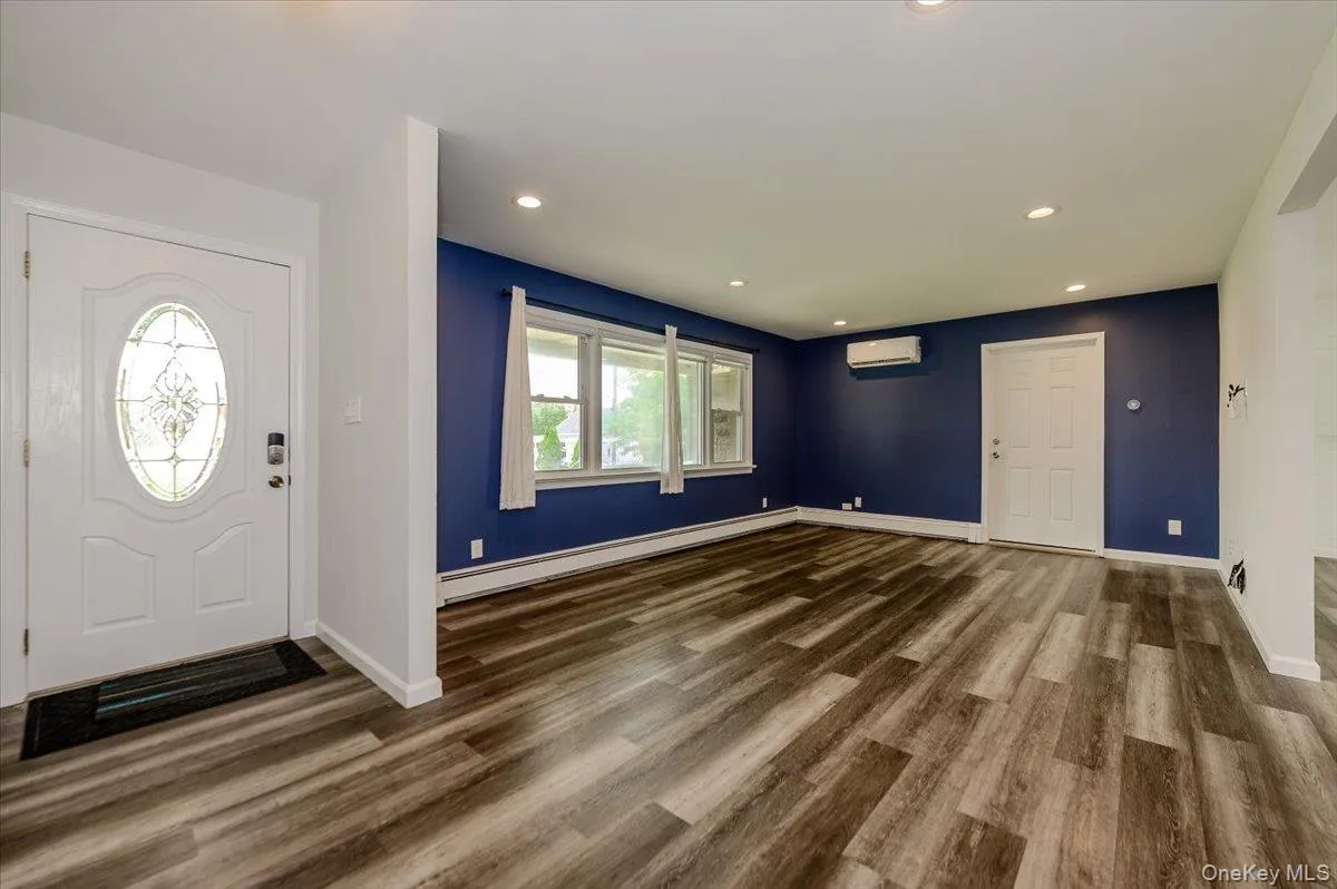 920 9th Street, Babylon, NY, 4 Bedrooms Bedrooms, 7 Rooms Rooms,4 BathroomsBathrooms,Residential,For Rent,9th,0,1028419 920 9th Street, Babylon, NY, 4 Bedrooms Bedrooms, 7 Rooms Rooms,4 BathroomsBathrooms,Residential,For Rent,9th,0,1028419