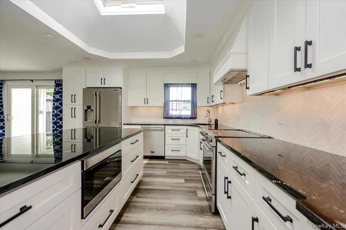 920 9th Street, Babylon, NY, 4 Bedrooms Bedrooms, 7 Rooms Rooms,4 BathroomsBathrooms,Residential,For Rent,9th,0,1028419 920 9th Street, Babylon, NY, 4 Bedrooms Bedrooms, 7 Rooms Rooms,4 BathroomsBathrooms,Residential,For Rent,9th,0,1028419