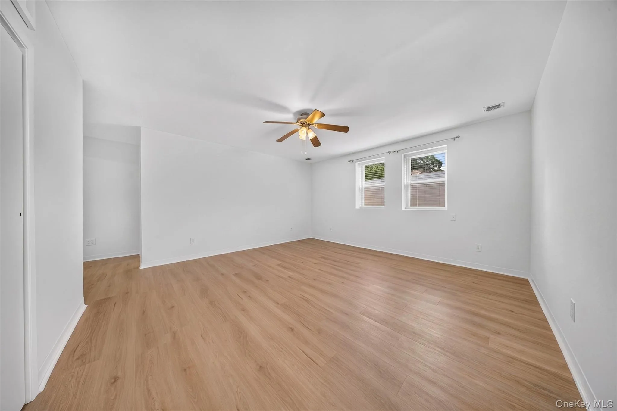 1755 Grand Avenue, Hempstead, NY, 5 Bedrooms Bedrooms, 7 Rooms Rooms,2 BathroomsBathrooms,Residential,For Rent,Grand,0,1028421 1755 Grand Avenue, Hempstead, NY, 5 Bedrooms Bedrooms, 7 Rooms Rooms,2 BathroomsBathrooms,Residential,For Rent,Grand,0,1028421