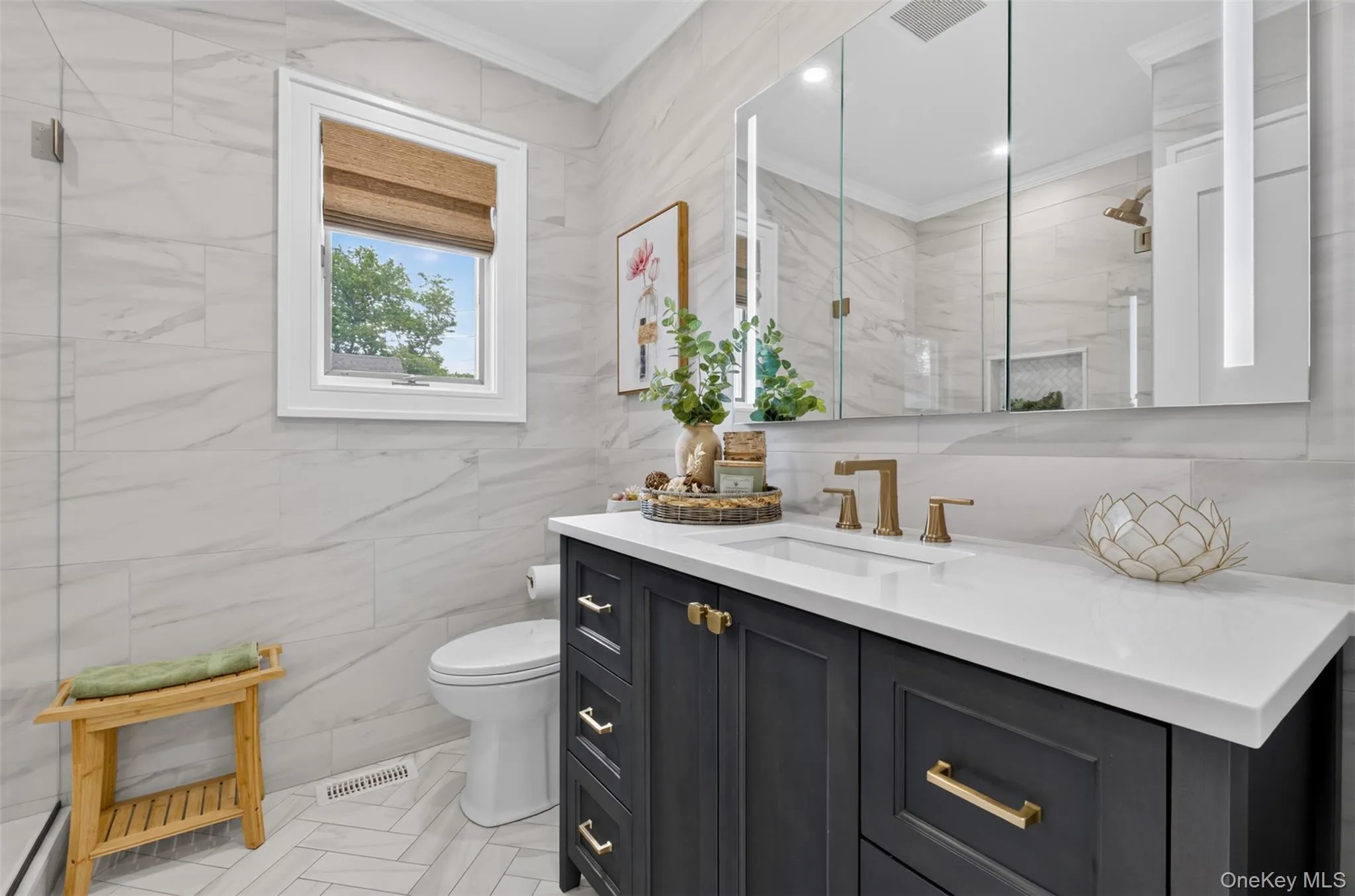 1755 Grand Avenue, Hempstead, NY, 5 Bedrooms Bedrooms, 7 Rooms Rooms,2 BathroomsBathrooms,Residential,For Rent,Grand,0,1028421 1755 Grand Avenue, Hempstead, NY, 5 Bedrooms Bedrooms, 7 Rooms Rooms,2 BathroomsBathrooms,Residential,For Rent,Grand,0,1028421