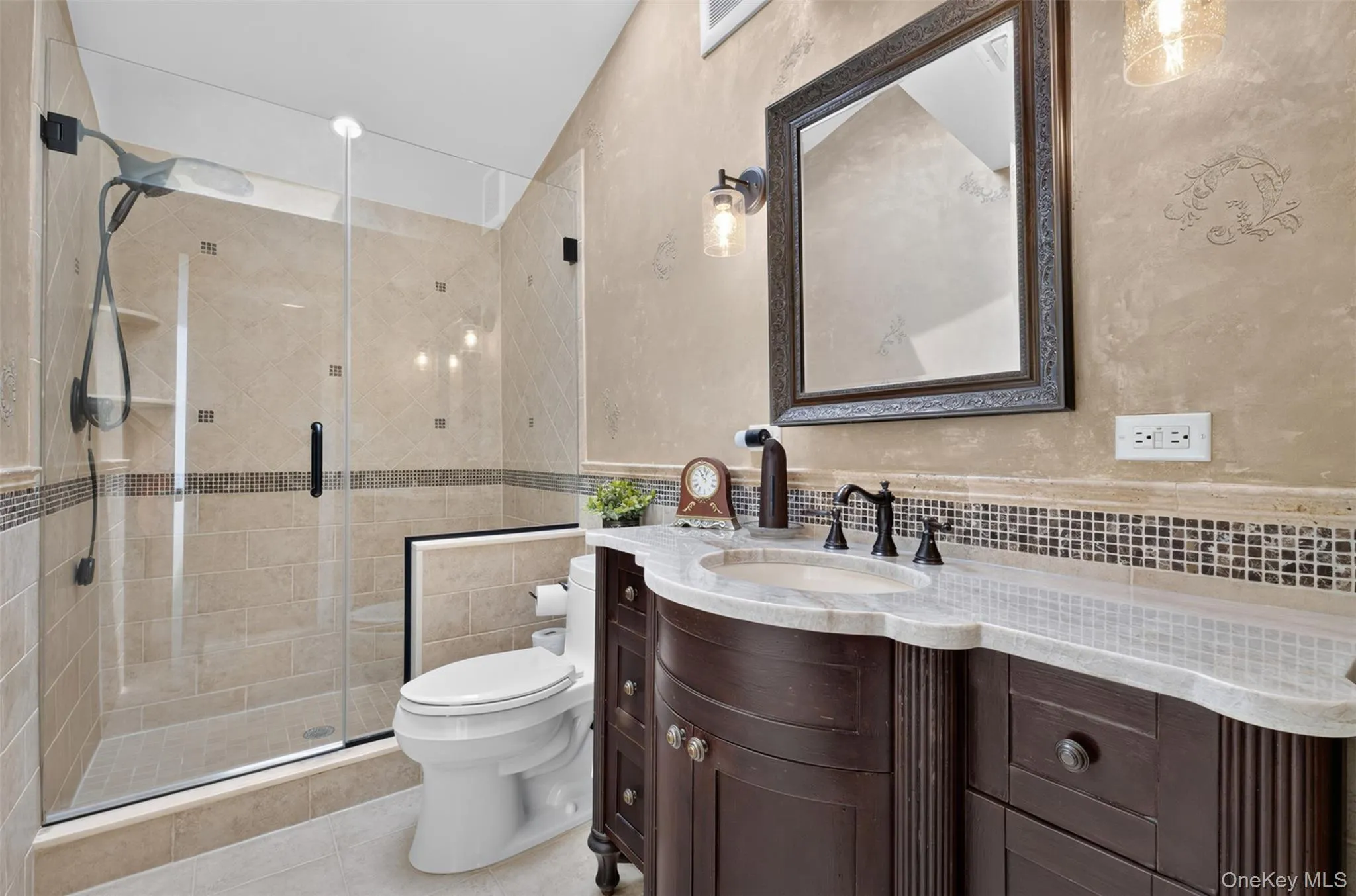 1755 Grand Avenue, Hempstead, NY, 5 Bedrooms Bedrooms, 7 Rooms Rooms,2 BathroomsBathrooms,Residential,For Rent,Grand,0,1028421 1755 Grand Avenue, Hempstead, NY, 5 Bedrooms Bedrooms, 7 Rooms Rooms,2 BathroomsBathrooms,Residential,For Rent,Grand,0,1028421