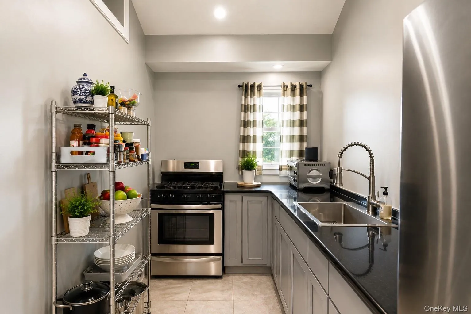 124-02 Sutter Avenue, New York, NY, 4 Bedrooms Bedrooms, 8 Rooms Rooms,2 BathroomsBathrooms,Residential,For Rent,Sutter,0,1028422 124-02 Sutter Avenue, New York, NY, 4 Bedrooms Bedrooms, 8 Rooms Rooms,2 BathroomsBathrooms,Residential,For Rent,Sutter,0,1028422