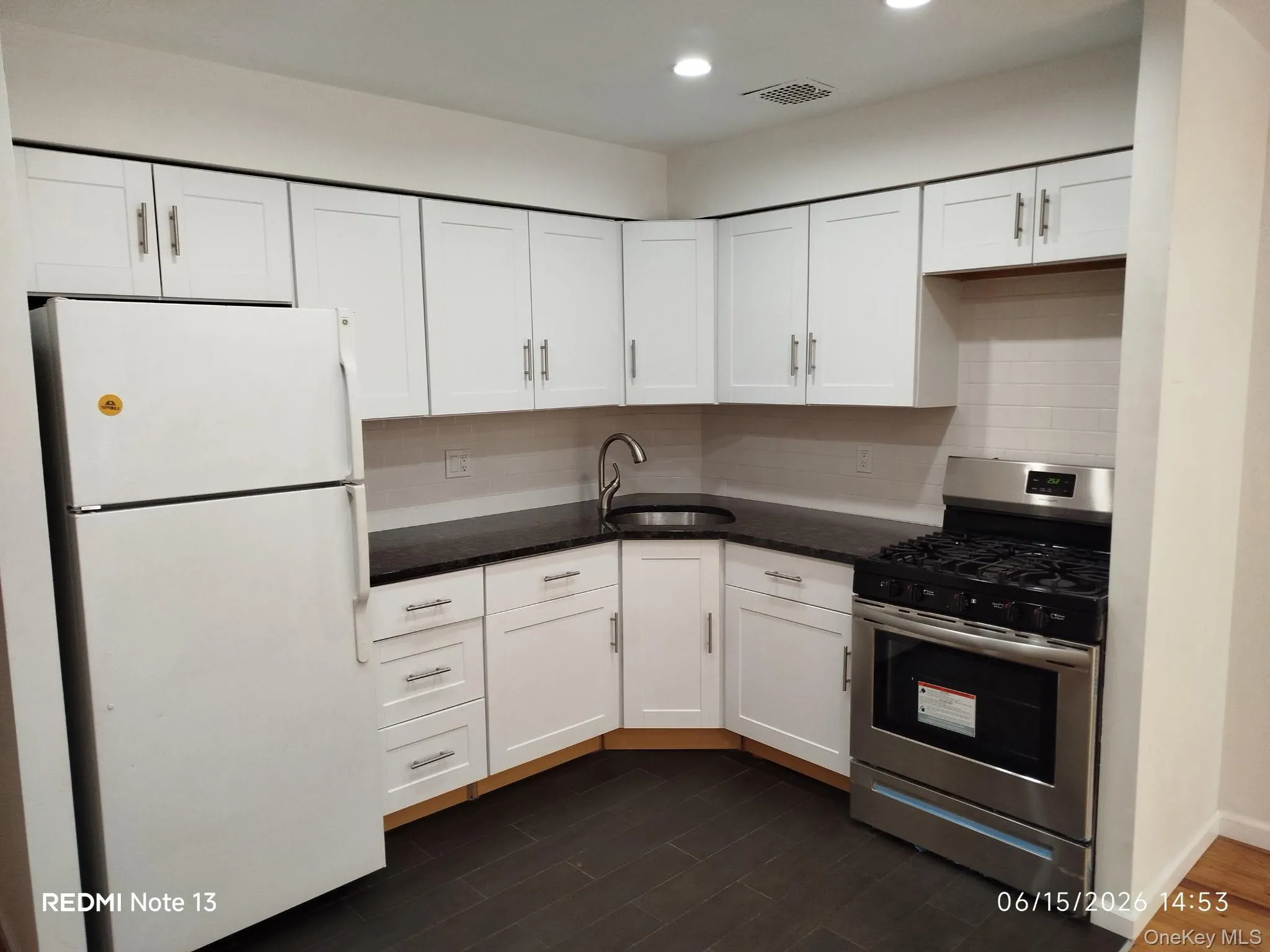 2352 79th Street, New York, NY, 1 Bedroom Bedrooms, 4 Rooms Rooms,1 BathroomBathrooms,Residential Lease,For Rent,79th,0,1028423 2352 79th Street, New York, NY, 1 Bedroom Bedrooms, 4 Rooms Rooms,1 BathroomBathrooms,Residential Lease,For Rent,79th,0,1028423