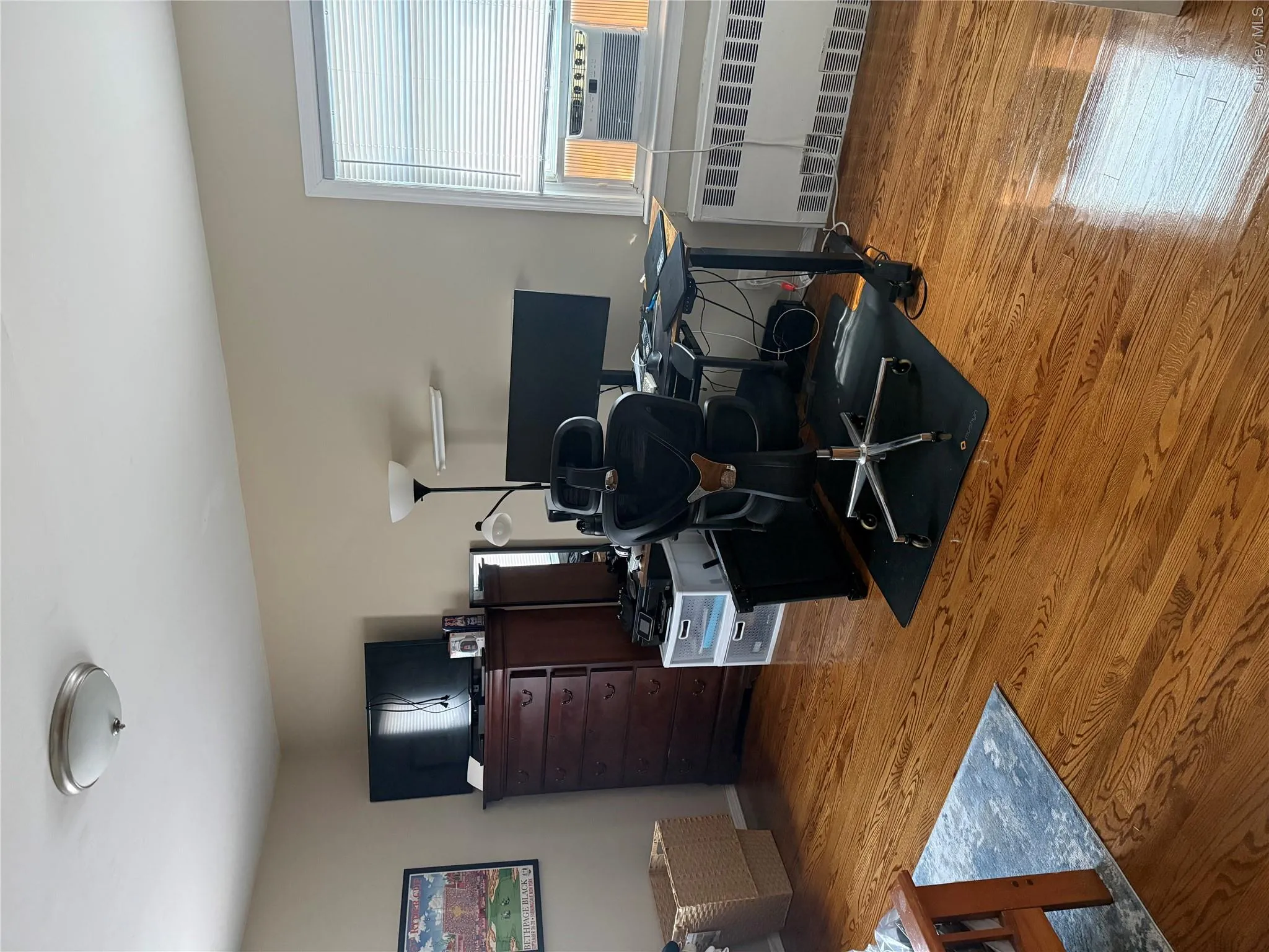435 Chester Street, Long Beach, NY, 3 Bedrooms Bedrooms, 5 Rooms Rooms,2 BathroomsBathrooms,Residential Lease,For Rent,Chester,0,1028440 435 Chester Street, Long Beach, NY, 3 Bedrooms Bedrooms, 5 Rooms Rooms,2 BathroomsBathrooms,Residential Lease,For Rent,Chester,0,1028440