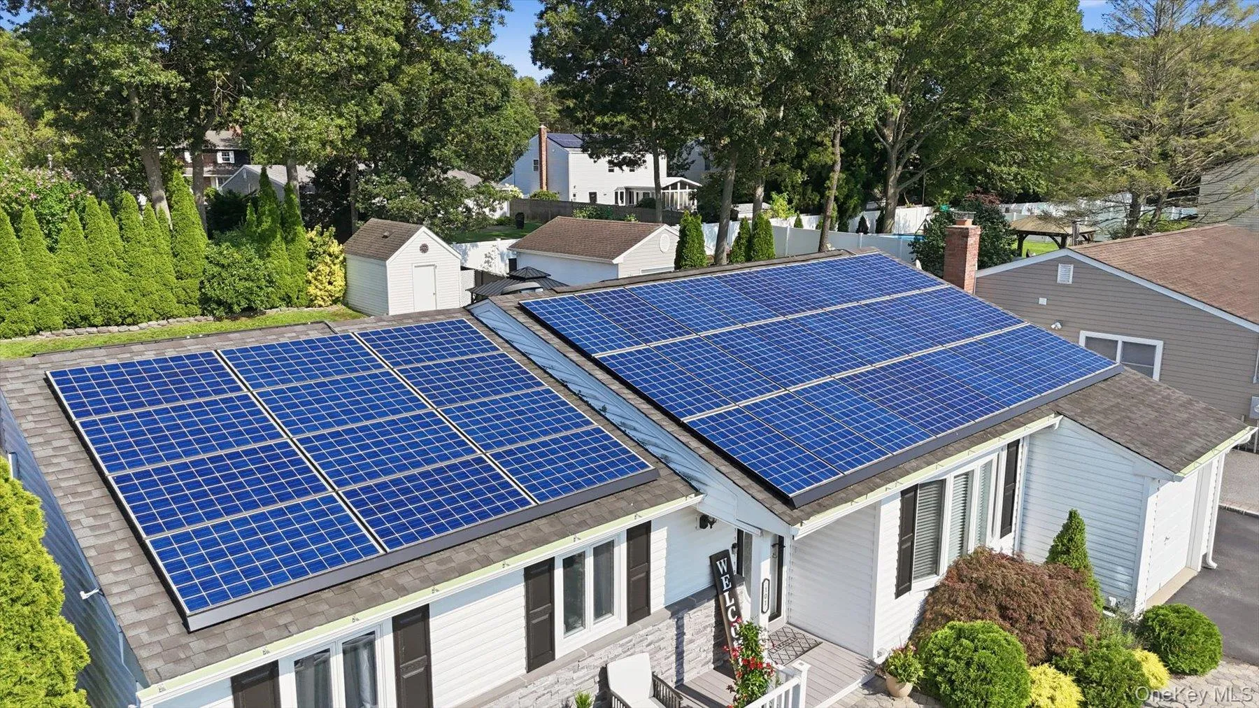 101 Gainsborough Road, Islip, NY, 3 Bedrooms Bedrooms, 6 Rooms Rooms,2 BathroomsBathrooms,Residential,For Rent,Gainsborough,0,1028441 101 Gainsborough Road, Islip, NY, 3 Bedrooms Bedrooms, 6 Rooms Rooms,2 BathroomsBathrooms,Residential,For Rent,Gainsborough,0,1028441