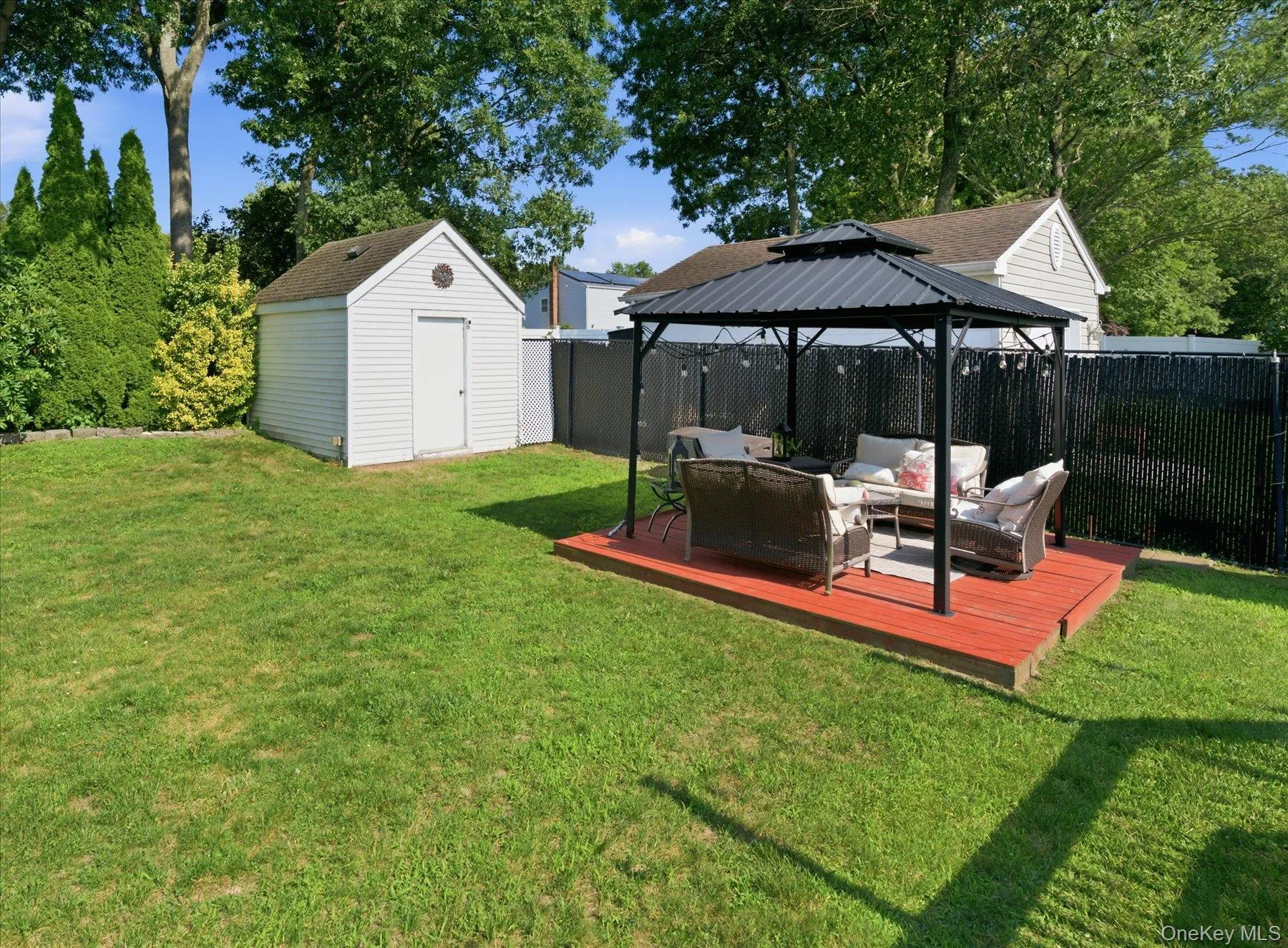 101 Gainsborough Road, Islip, NY, 3 Bedrooms Bedrooms, 6 Rooms Rooms,2 BathroomsBathrooms,Residential,For Rent,Gainsborough,0,1028441 101 Gainsborough Road, Islip, NY, 3 Bedrooms Bedrooms, 6 Rooms Rooms,2 BathroomsBathrooms,Residential,For Rent,Gainsborough,0,1028441