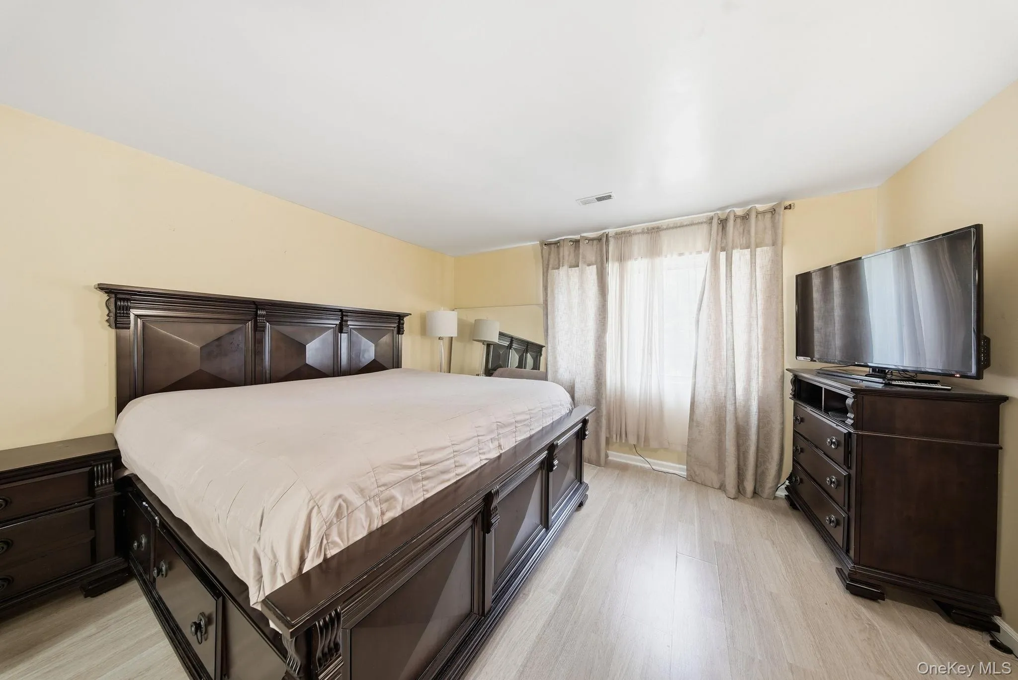 15 Park Avenue, Ramapo, NY, 1 Bedroom Bedrooms, 6 Rooms Rooms,2 BathroomsBathrooms,Residential,For Rent,Park,0,1028444 15 Park Avenue, Ramapo, NY, 1 Bedroom Bedrooms, 6 Rooms Rooms,2 BathroomsBathrooms,Residential,For Rent,Park,0,1028444