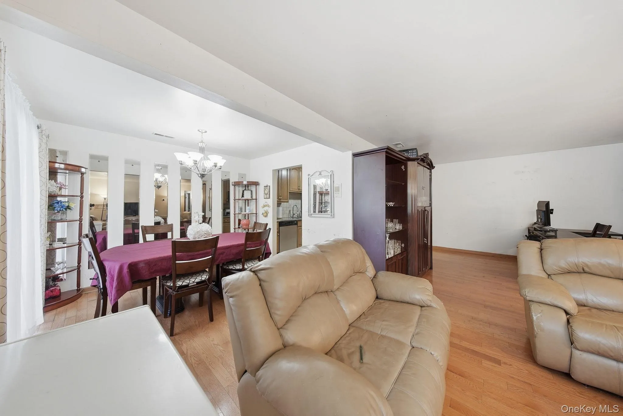 15 Park Avenue, Ramapo, NY, 1 Bedroom Bedrooms, 6 Rooms Rooms,2 BathroomsBathrooms,Residential,For Rent,Park,0,1028444 15 Park Avenue, Ramapo, NY, 1 Bedroom Bedrooms, 6 Rooms Rooms,2 BathroomsBathrooms,Residential,For Rent,Park,0,1028444