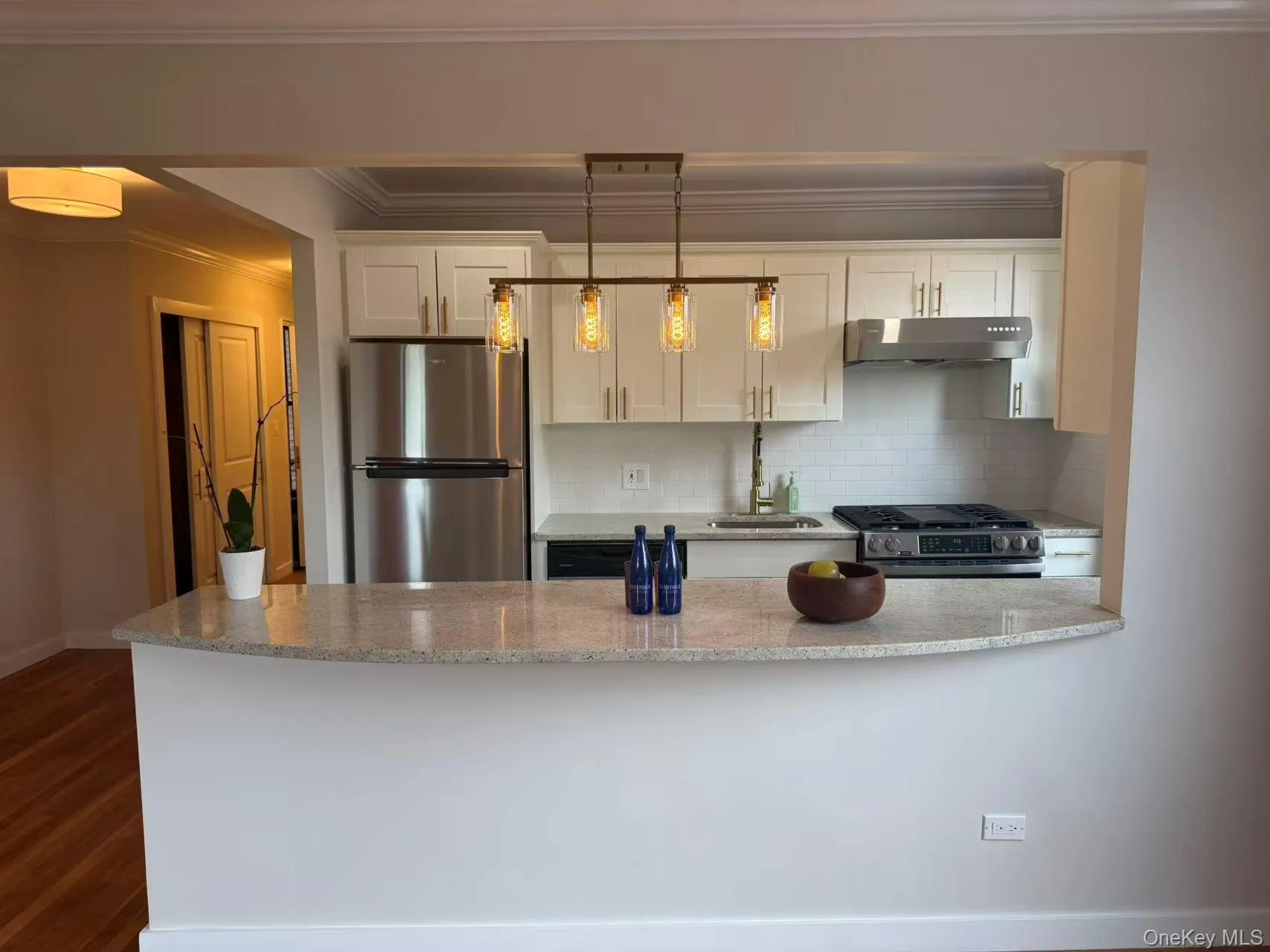 150-30 71st Avenue, New York, NY, 2 Bedrooms Bedrooms, 5 Rooms Rooms,1 BathroomBathrooms,Residential,For Rent,71st,0,1028445 150-30 71st Avenue, New York, NY, 2 Bedrooms Bedrooms, 5 Rooms Rooms,1 BathroomBathrooms,Residential,For Rent,71st,0,1028445
