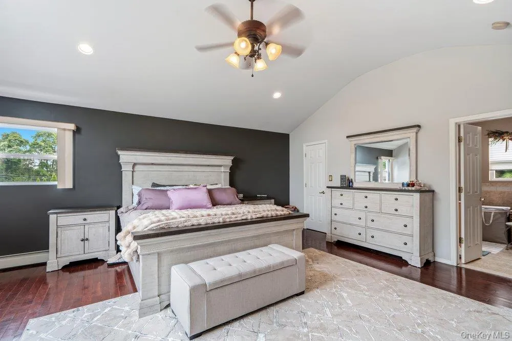 89 Floyd Street, Babylon, NY, 4 Bedrooms Bedrooms, 11 Rooms Rooms,3 BathroomsBathrooms,Residential,For Rent,Floyd,0,1028450 89 Floyd Street, Babylon, NY, 4 Bedrooms Bedrooms, 11 Rooms Rooms,3 BathroomsBathrooms,Residential,For Rent,Floyd,0,1028450