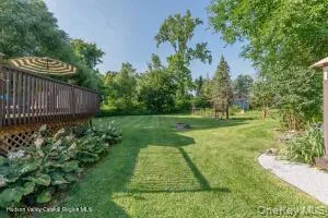 119 Lighthouse Drive, Saugerties, NY, 3 Bedrooms Bedrooms, 7 Rooms Rooms,1 BathroomBathrooms,Residential,For Rent,Lighthouse,0,1028456 119 Lighthouse Drive, Saugerties, NY, 3 Bedrooms Bedrooms, 7 Rooms Rooms,1 BathroomBathrooms,Residential,For Rent,Lighthouse,0,1028456