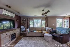 119 Lighthouse Drive, Saugerties, NY, 3 Bedrooms Bedrooms, 7 Rooms Rooms,1 BathroomBathrooms,Residential,For Rent,Lighthouse,0,1028456 119 Lighthouse Drive, Saugerties, NY, 3 Bedrooms Bedrooms, 7 Rooms Rooms,1 BathroomBathrooms,Residential,For Rent,Lighthouse,0,1028456
