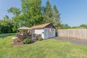119 Lighthouse Drive, Saugerties, NY, 3 Bedrooms Bedrooms, 7 Rooms Rooms,1 BathroomBathrooms,Residential,For Rent,Lighthouse,0,1028456 119 Lighthouse Drive, Saugerties, NY, 3 Bedrooms Bedrooms, 7 Rooms Rooms,1 BathroomBathrooms,Residential,For Rent,Lighthouse,0,1028456