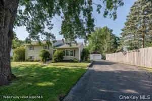 119 Lighthouse Drive, Saugerties, NY, 3 Bedrooms Bedrooms, 7 Rooms Rooms,1 BathroomBathrooms,Residential,For Rent,Lighthouse,0,1028456 119 Lighthouse Drive, Saugerties, NY, 3 Bedrooms Bedrooms, 7 Rooms Rooms,1 BathroomBathrooms,Residential,For Rent,Lighthouse,0,1028456
