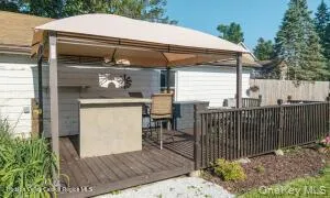 119 Lighthouse Drive, Saugerties, NY, 3 Bedrooms Bedrooms, 7 Rooms Rooms,1 BathroomBathrooms,Residential,For Rent,Lighthouse,0,1028456 119 Lighthouse Drive, Saugerties, NY, 3 Bedrooms Bedrooms, 7 Rooms Rooms,1 BathroomBathrooms,Residential,For Rent,Lighthouse,0,1028456