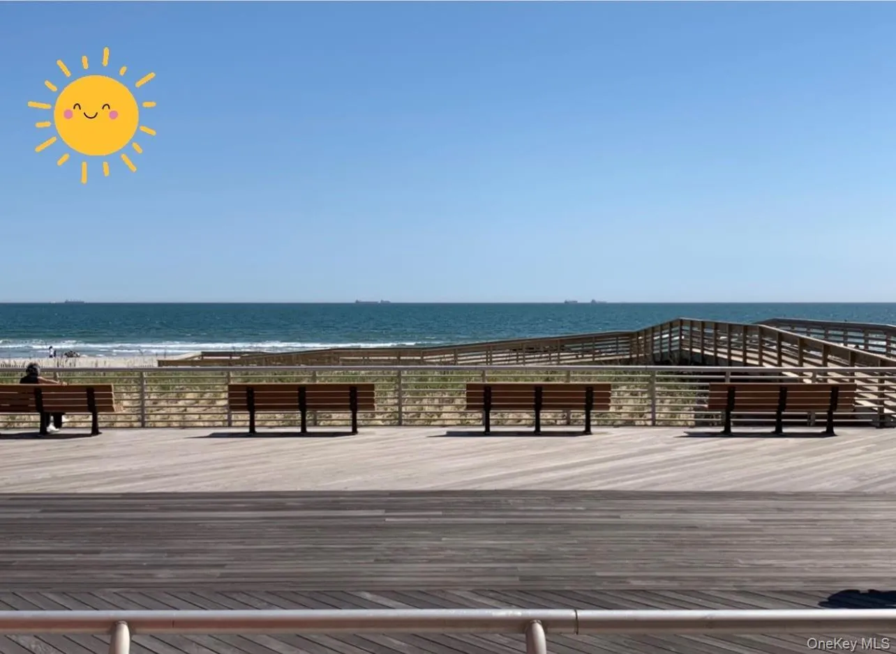 16 January Walk, Long Beach, NY, 3 Bedrooms Bedrooms, 7 Rooms Rooms,1 BathroomBathrooms,Residential Lease,For Rent,January,0,1028459 16 January Walk, Long Beach, NY, 3 Bedrooms Bedrooms, 7 Rooms Rooms,1 BathroomBathrooms,Residential Lease,For Rent,January,0,1028459