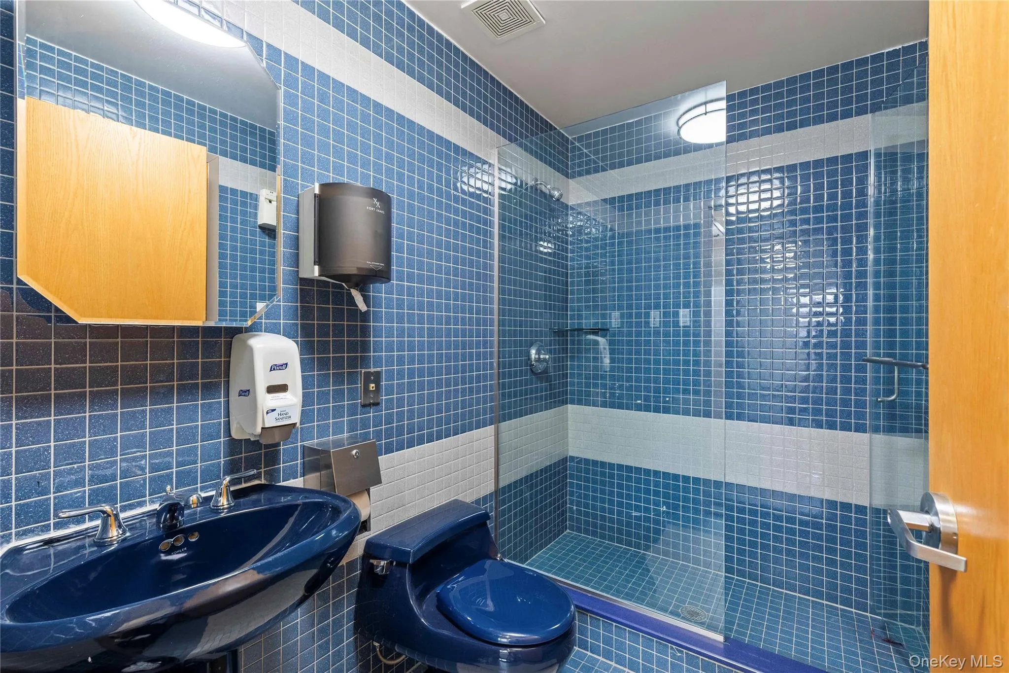 12-19 37th Avenue, New York, NY, ,Commercial Lease,For Rent,37th,0,1028460 12-19 37th Avenue, New York, NY, ,Commercial Lease,For Rent,37th,0,1028460