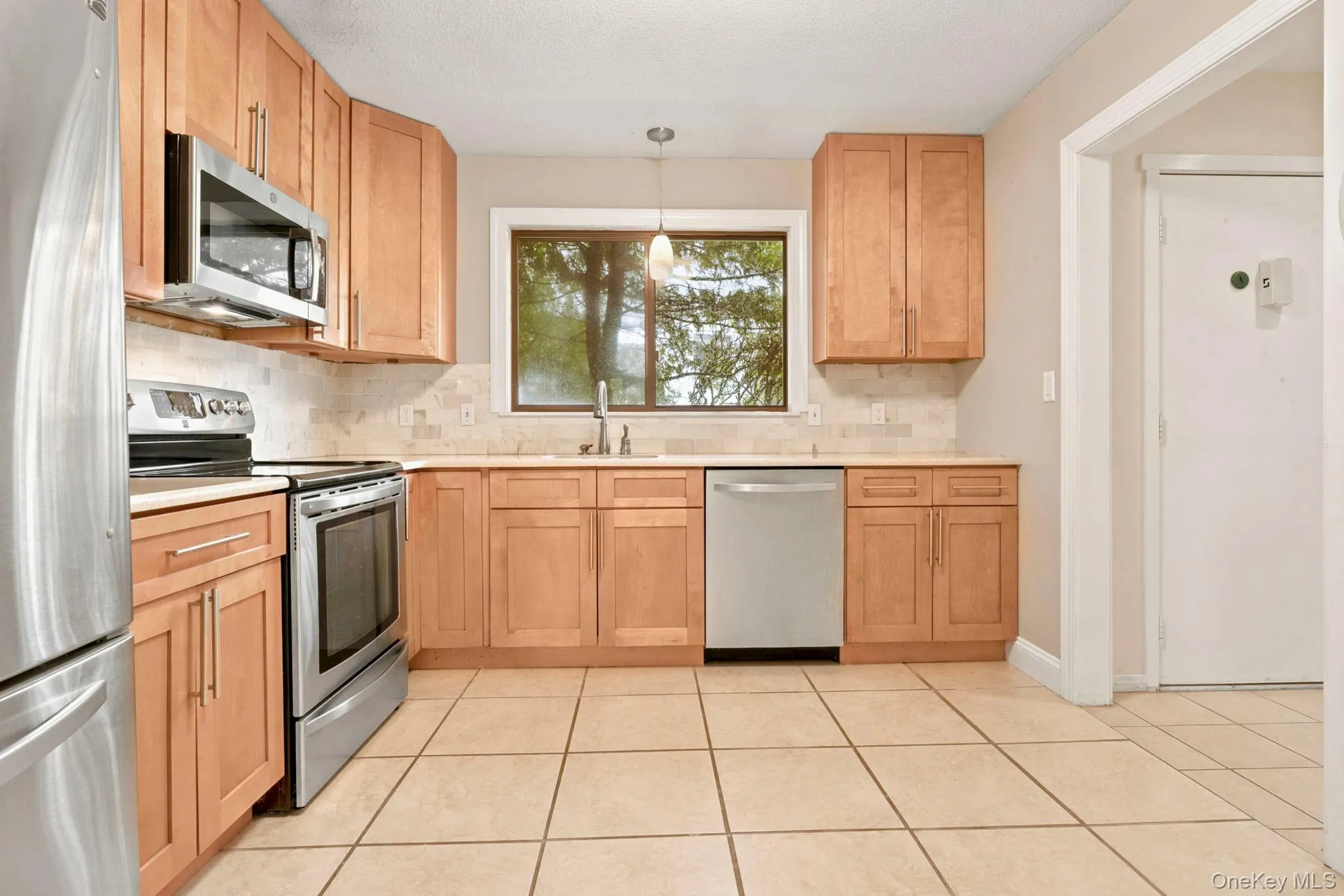 241 Heritage Hills, Somers, NY, 2 Bedrooms Bedrooms, 5 Rooms Rooms,2 BathroomsBathrooms,Residential,For Rent,Heritage,0,1028482 241 Heritage Hills, Somers, NY, 2 Bedrooms Bedrooms, 5 Rooms Rooms,2 BathroomsBathrooms,Residential,For Rent,Heritage,0,1028482