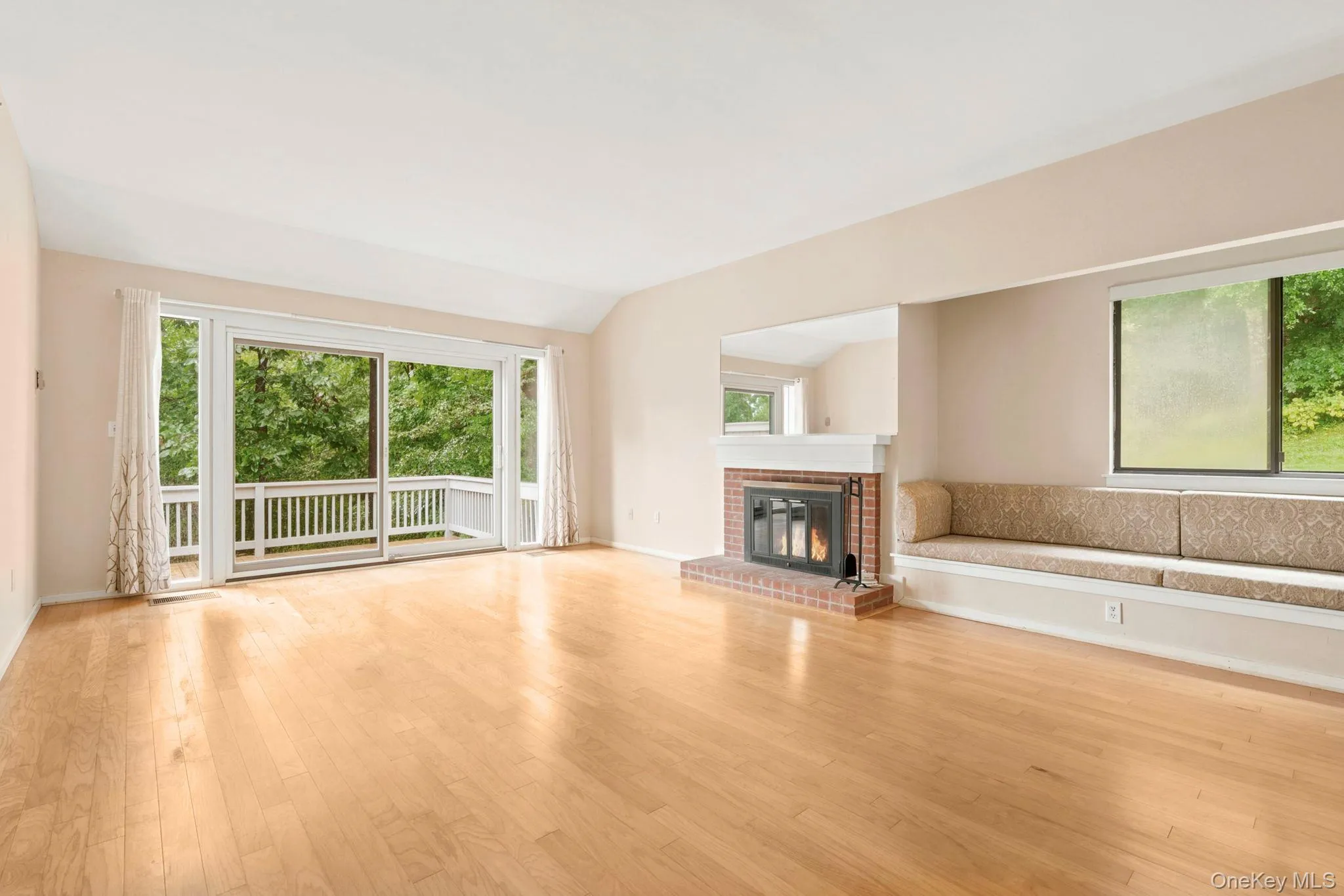 241 Heritage Hills, Somers, NY, 2 Bedrooms Bedrooms, 5 Rooms Rooms,2 BathroomsBathrooms,Residential,For Rent,Heritage,0,1028482 241 Heritage Hills, Somers, NY, 2 Bedrooms Bedrooms, 5 Rooms Rooms,2 BathroomsBathrooms,Residential,For Rent,Heritage,0,1028482