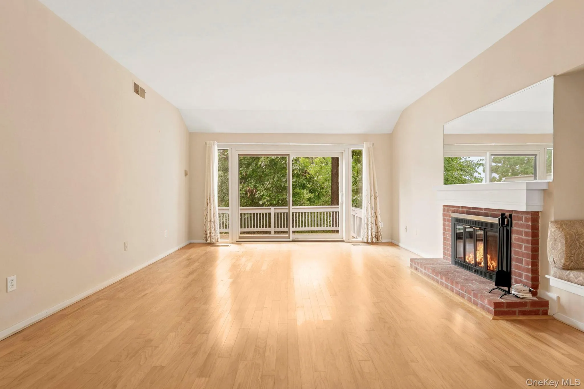 241 Heritage Hills, Somers, NY, 2 Bedrooms Bedrooms, 5 Rooms Rooms,2 BathroomsBathrooms,Residential,For Rent,Heritage,0,1028482 241 Heritage Hills, Somers, NY, 2 Bedrooms Bedrooms, 5 Rooms Rooms,2 BathroomsBathrooms,Residential,For Rent,Heritage,0,1028482