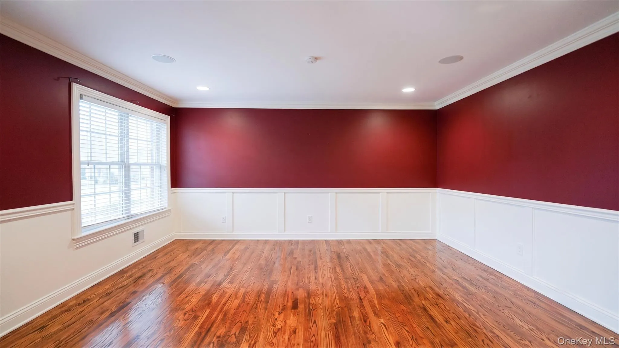 70 Karol Place, Oyster Bay, NY, 6 Bedrooms Bedrooms, 11 Rooms Rooms,4 BathroomsBathrooms,Residential,For Rent,Karol,0,1028493 70 Karol Place, Oyster Bay, NY, 6 Bedrooms Bedrooms, 11 Rooms Rooms,4 BathroomsBathrooms,Residential,For Rent,Karol,0,1028493
