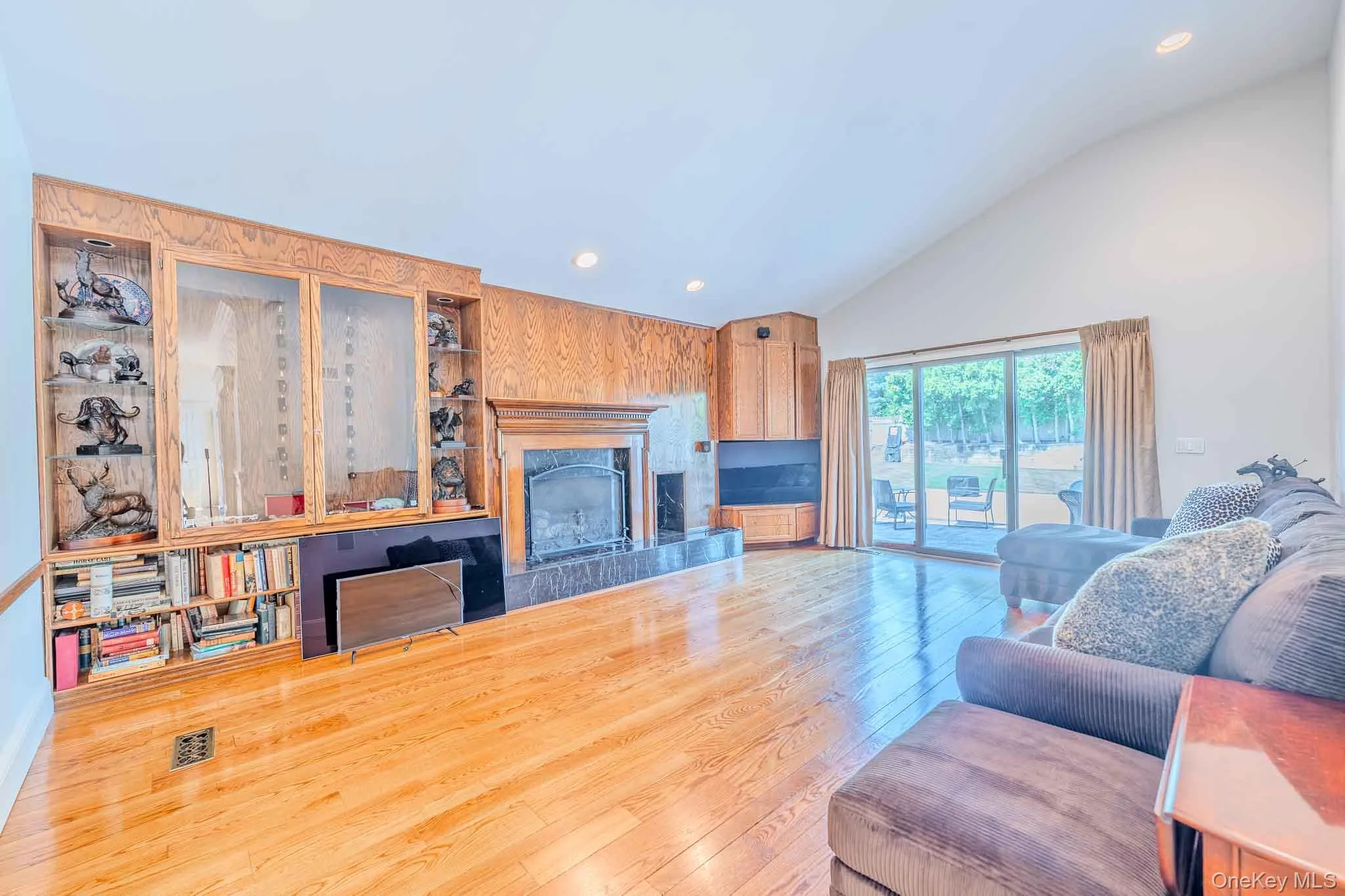 70 Karol Place, Oyster Bay, NY, 6 Bedrooms Bedrooms, 11 Rooms Rooms,4 BathroomsBathrooms,Residential,For Rent,Karol,0,1028493 70 Karol Place, Oyster Bay, NY, 6 Bedrooms Bedrooms, 11 Rooms Rooms,4 BathroomsBathrooms,Residential,For Rent,Karol,0,1028493