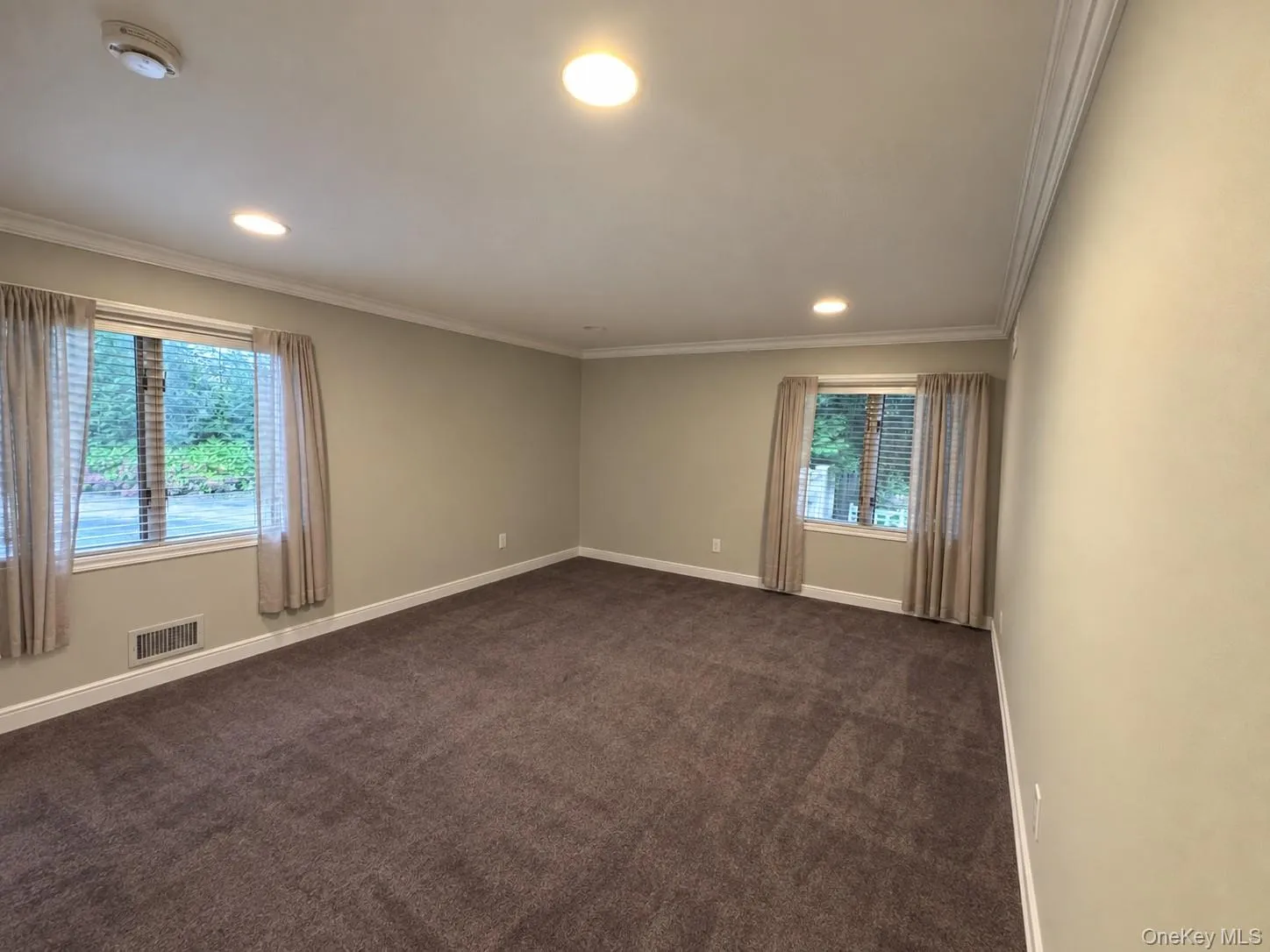 70 Karol Place, Oyster Bay, NY, 6 Bedrooms Bedrooms, 11 Rooms Rooms,4 BathroomsBathrooms,Residential,For Rent,Karol,0,1028493 70 Karol Place, Oyster Bay, NY, 6 Bedrooms Bedrooms, 11 Rooms Rooms,4 BathroomsBathrooms,Residential,For Rent,Karol,0,1028493