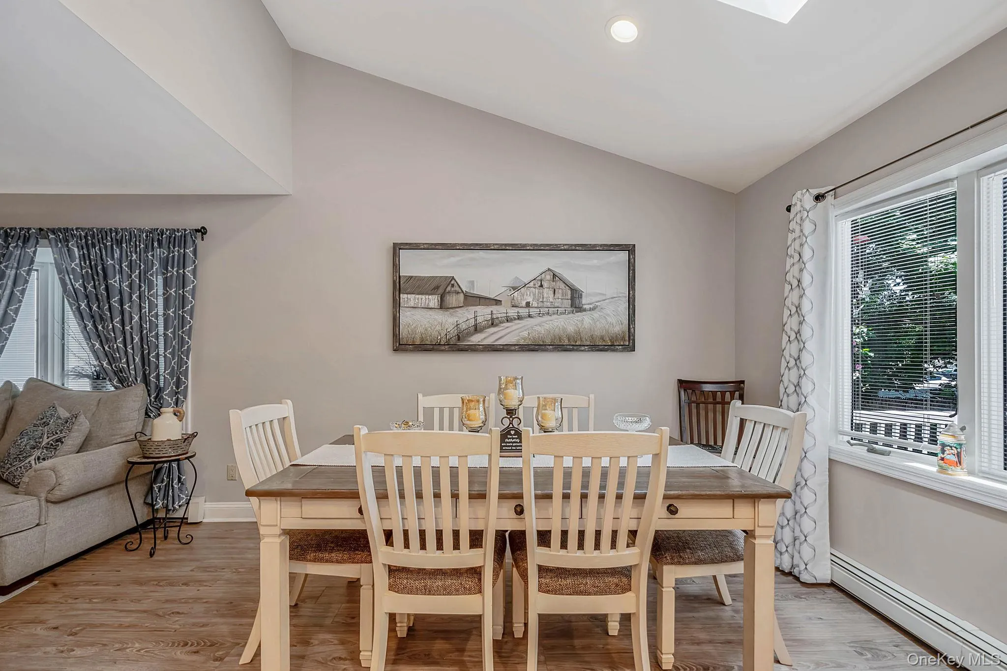 1A Richard Place, Brookhaven, NY, 3 Bedrooms Bedrooms, 8 Rooms Rooms,2 BathroomsBathrooms,Residential,For Rent,Richard,0,1028494 1A Richard Place, Brookhaven, NY, 3 Bedrooms Bedrooms, 8 Rooms Rooms,2 BathroomsBathrooms,Residential,For Rent,Richard,0,1028494
